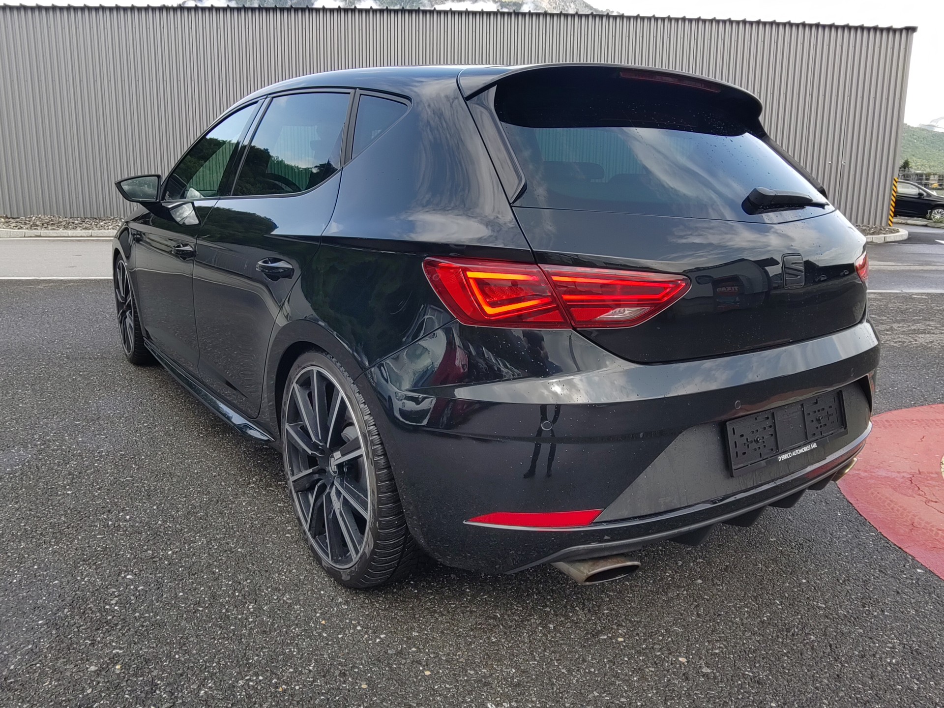 SEAT Leon 2.0 TSI Cupra 300 DSG-showroom-element-2