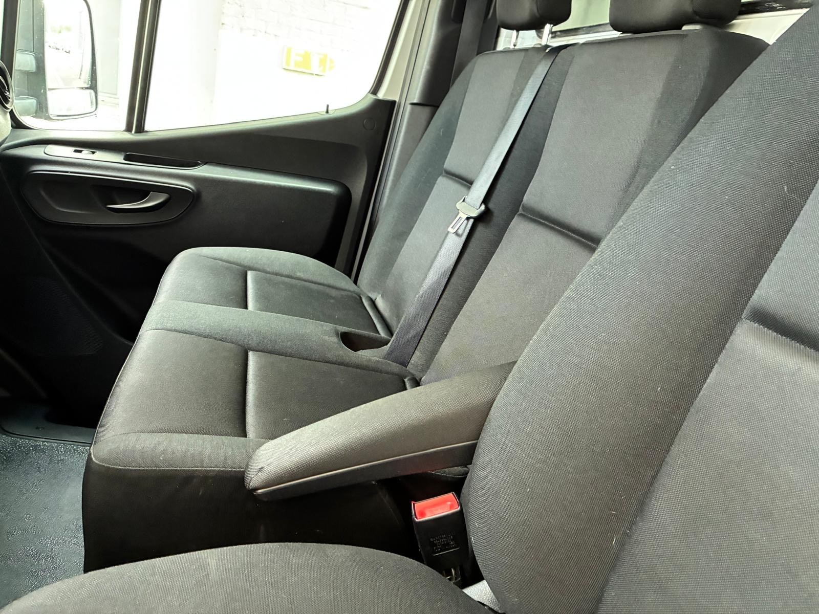 MERCEDES-BENZ Sprinter 315 CDI Standard 9G-TRONIC-image-6