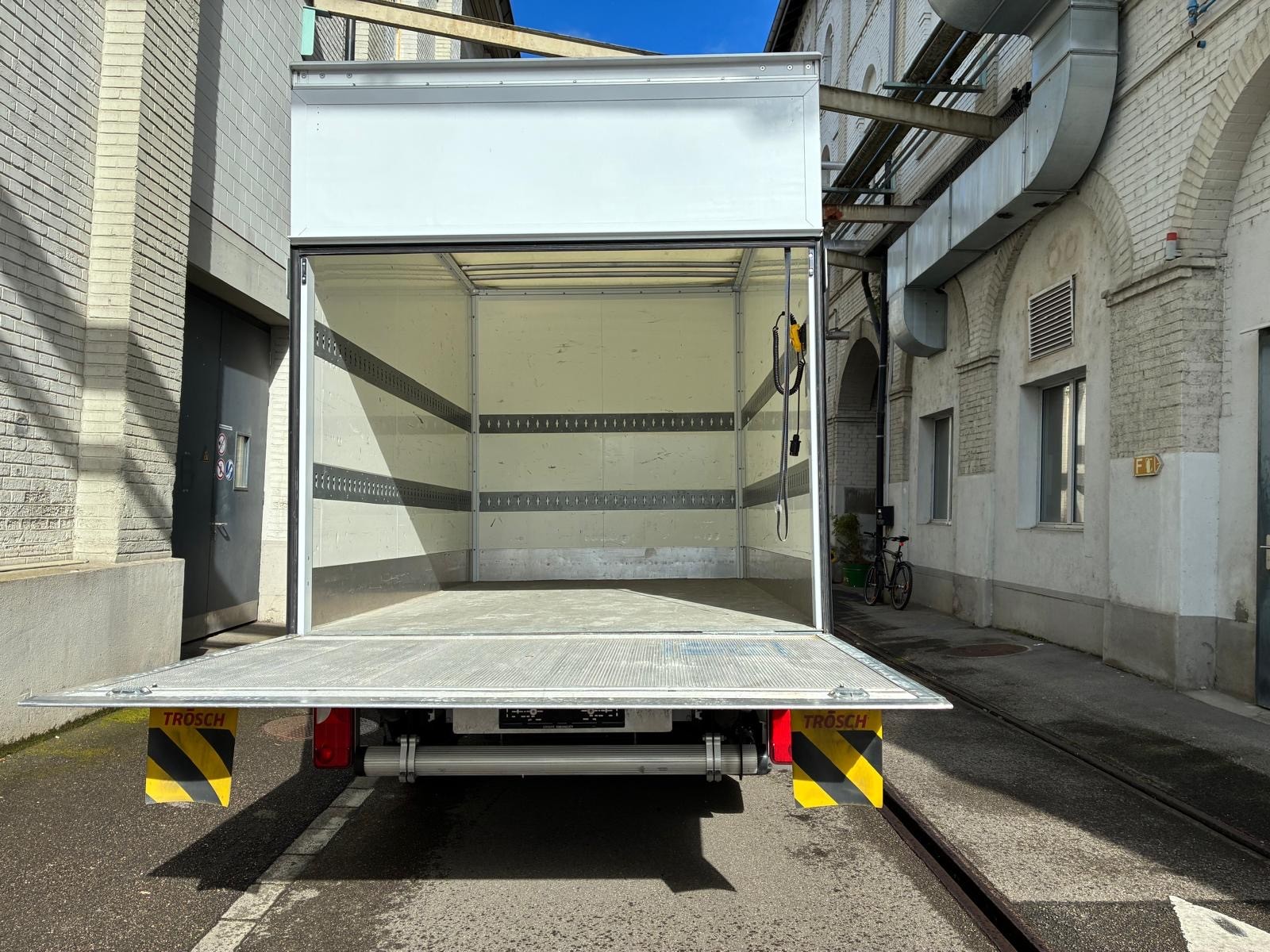 MERCEDES-BENZ Sprinter 315 CDI Standard 9G-TRONIC-image-11