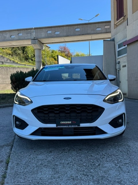 FORD Focus 1.0 SCTi Active-image-2