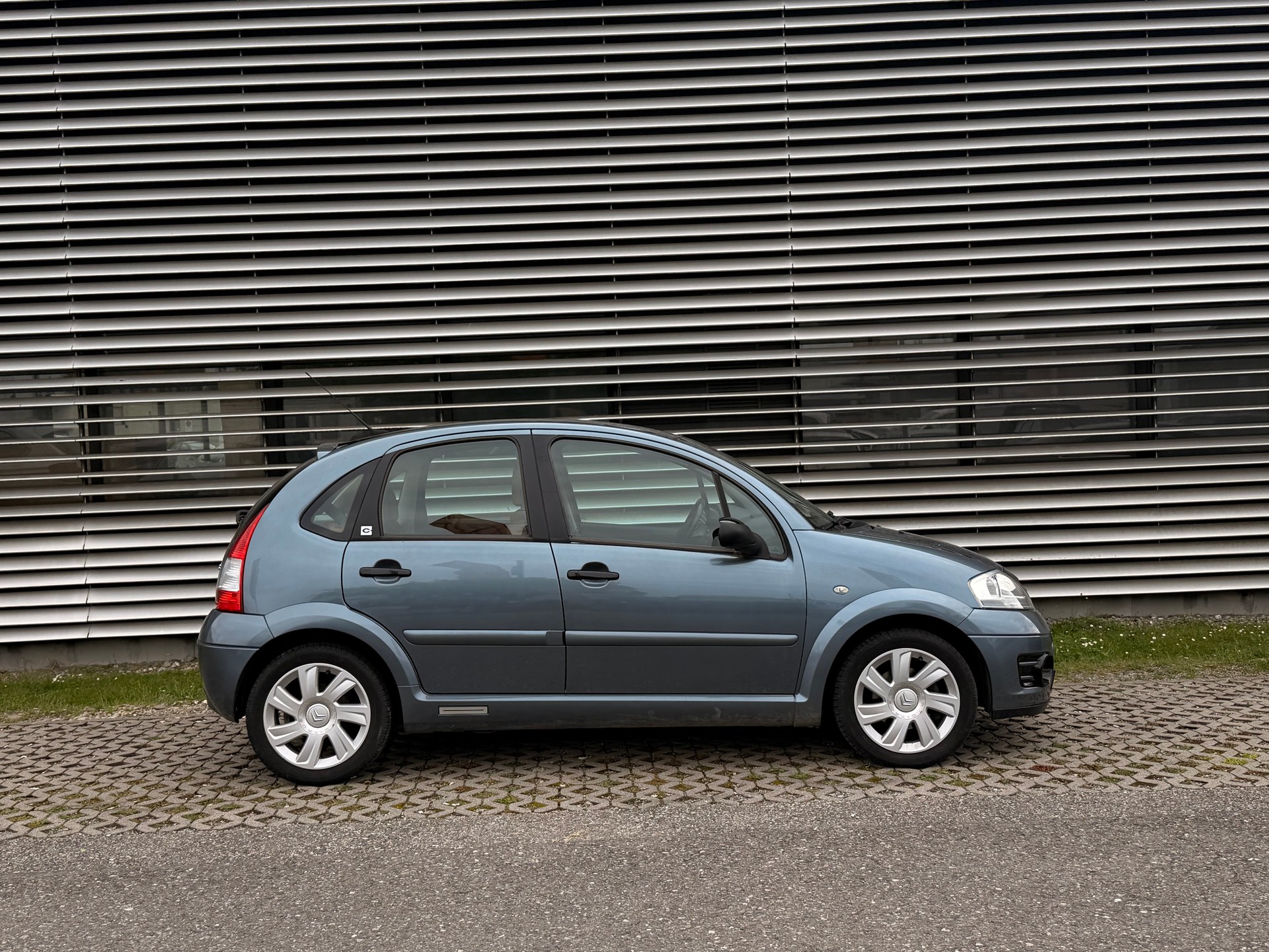 CITROEN C3 1.6i 16V Exclusive-image-8