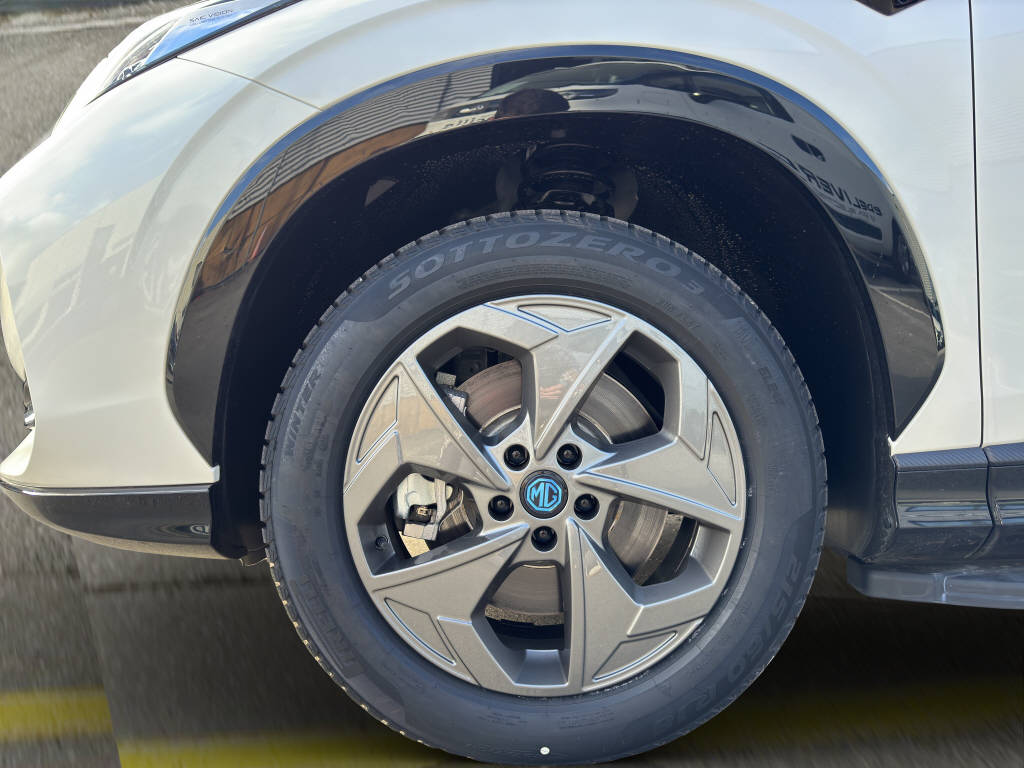 MG HS 1.5 PHEV Comfort 272 ch-image-19