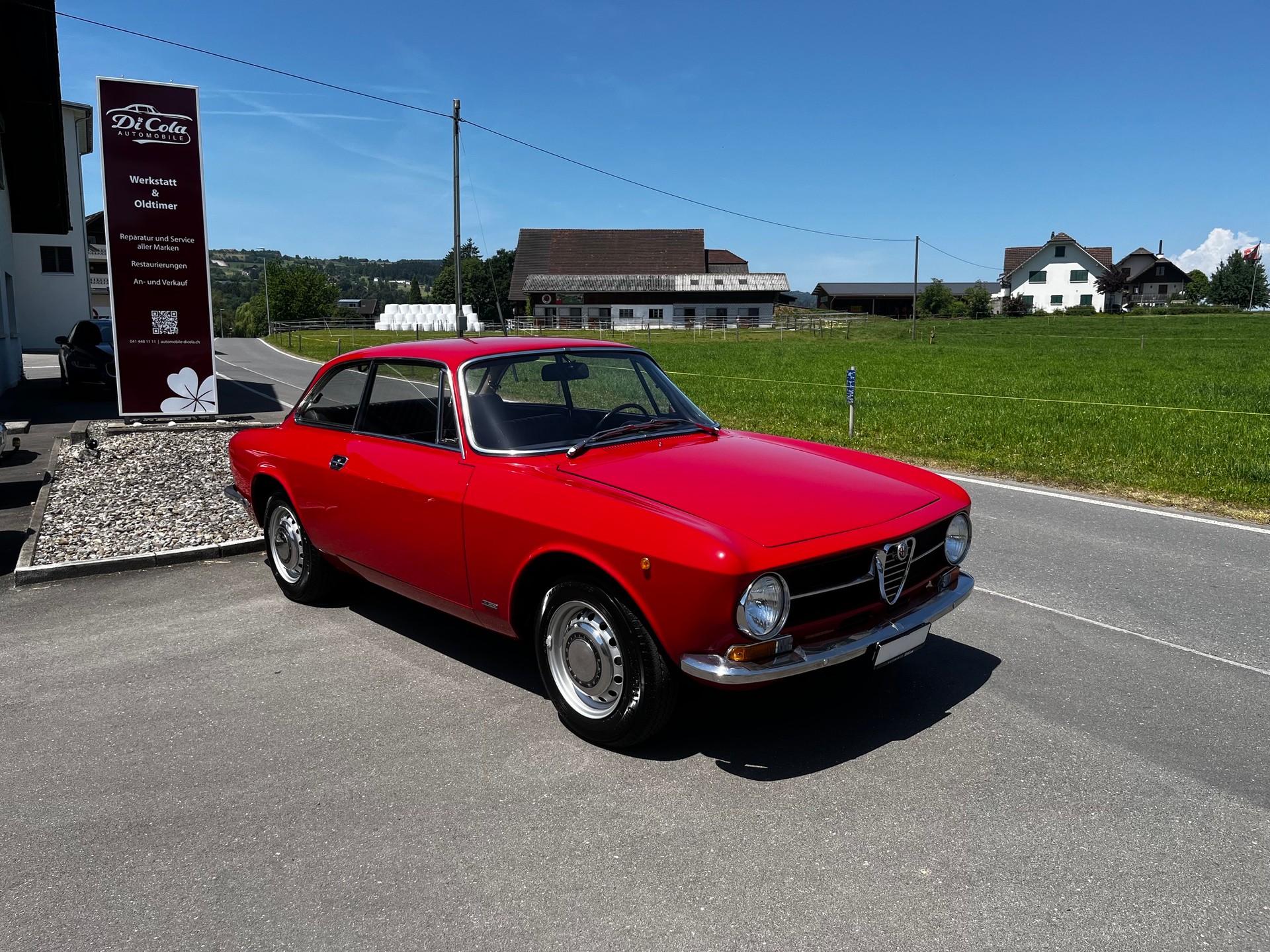 ALFA ROMEO GT junior-showroom-element-1