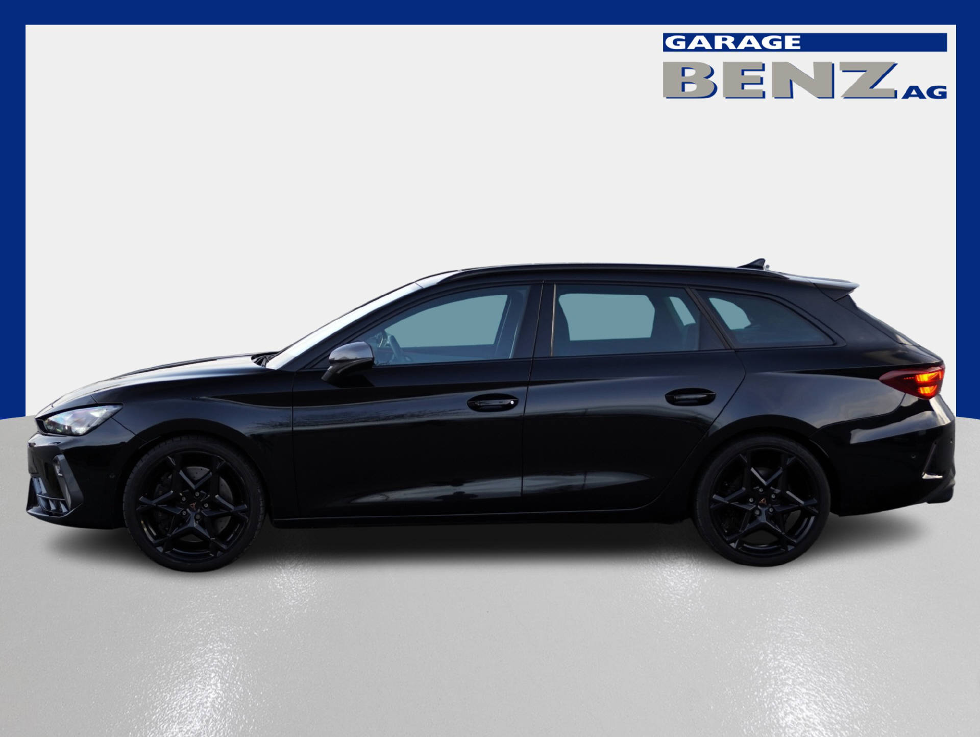 CUPRA Leon ST 2.0 TSI 333 VZ 4Drive DSG-image-3