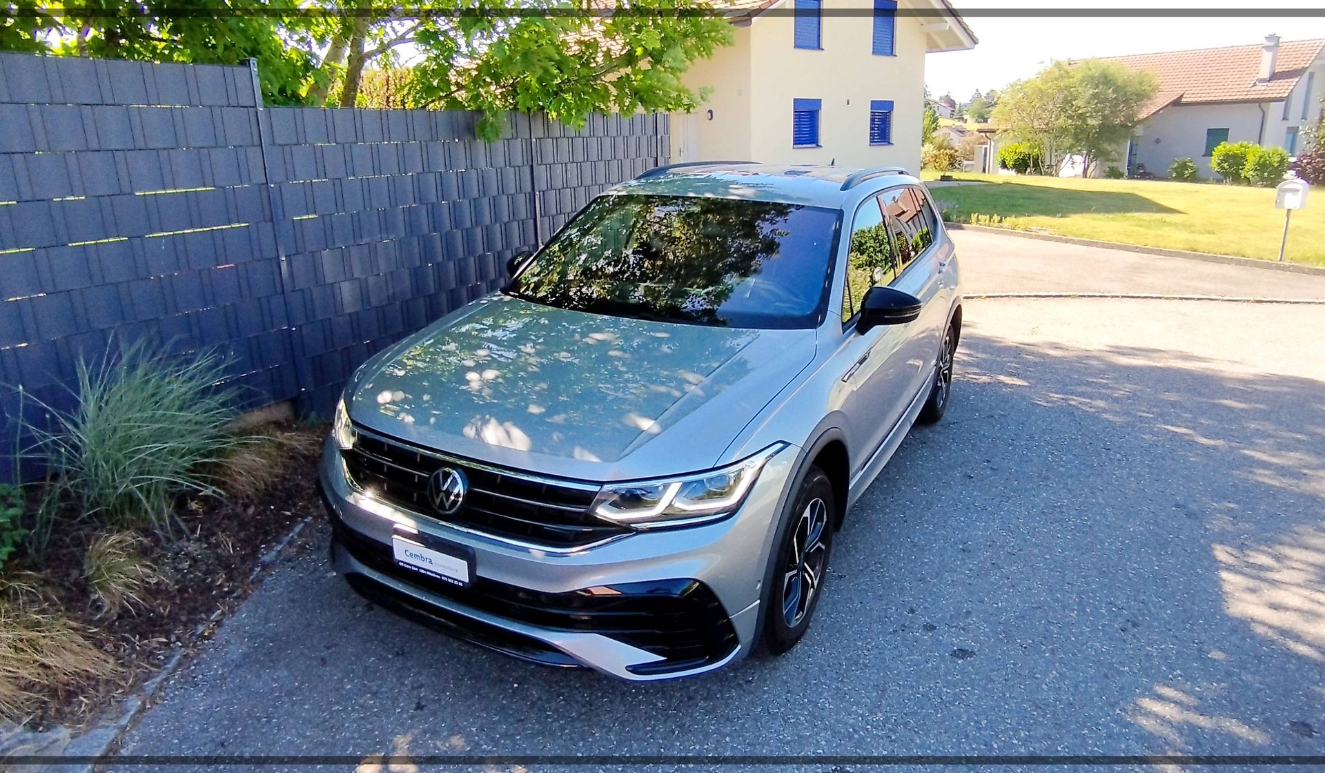 VW Tiguan Allspace 2.0TSI R-Line 4Motion DSG-image-2