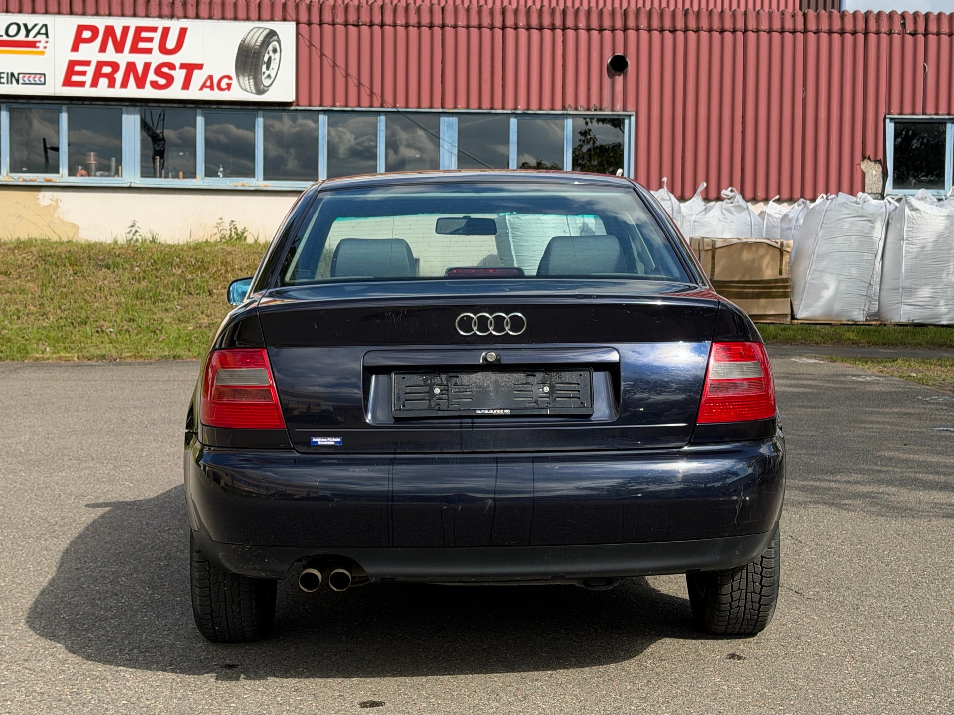 AUDI A4 2.6-image-5