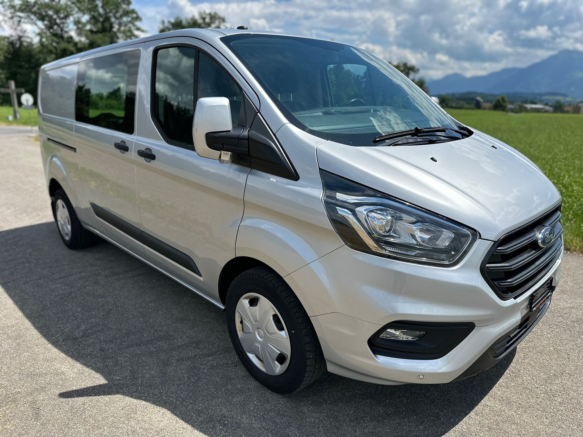 FORD Transit Custom Van 340 L2H1 Ambiente-image-3
