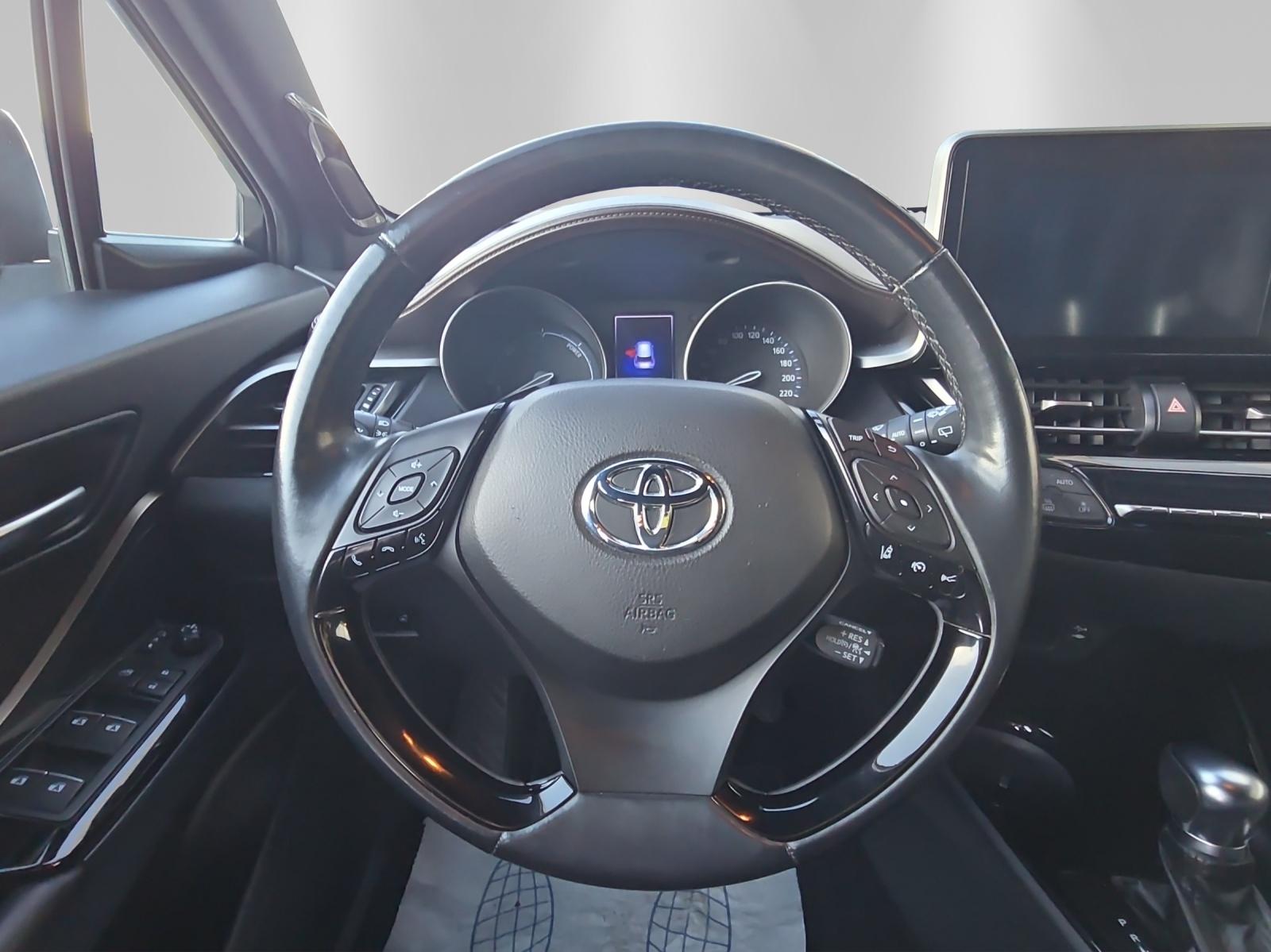 TOYOTA C-HR 1.8 VVTi HSD Premium-image-10