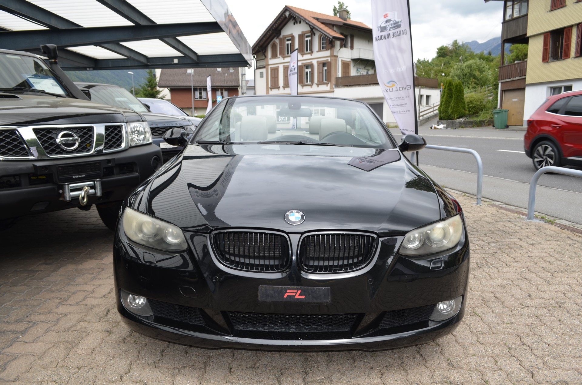 BMW 325i Cabriolet Steptronic-image-13
