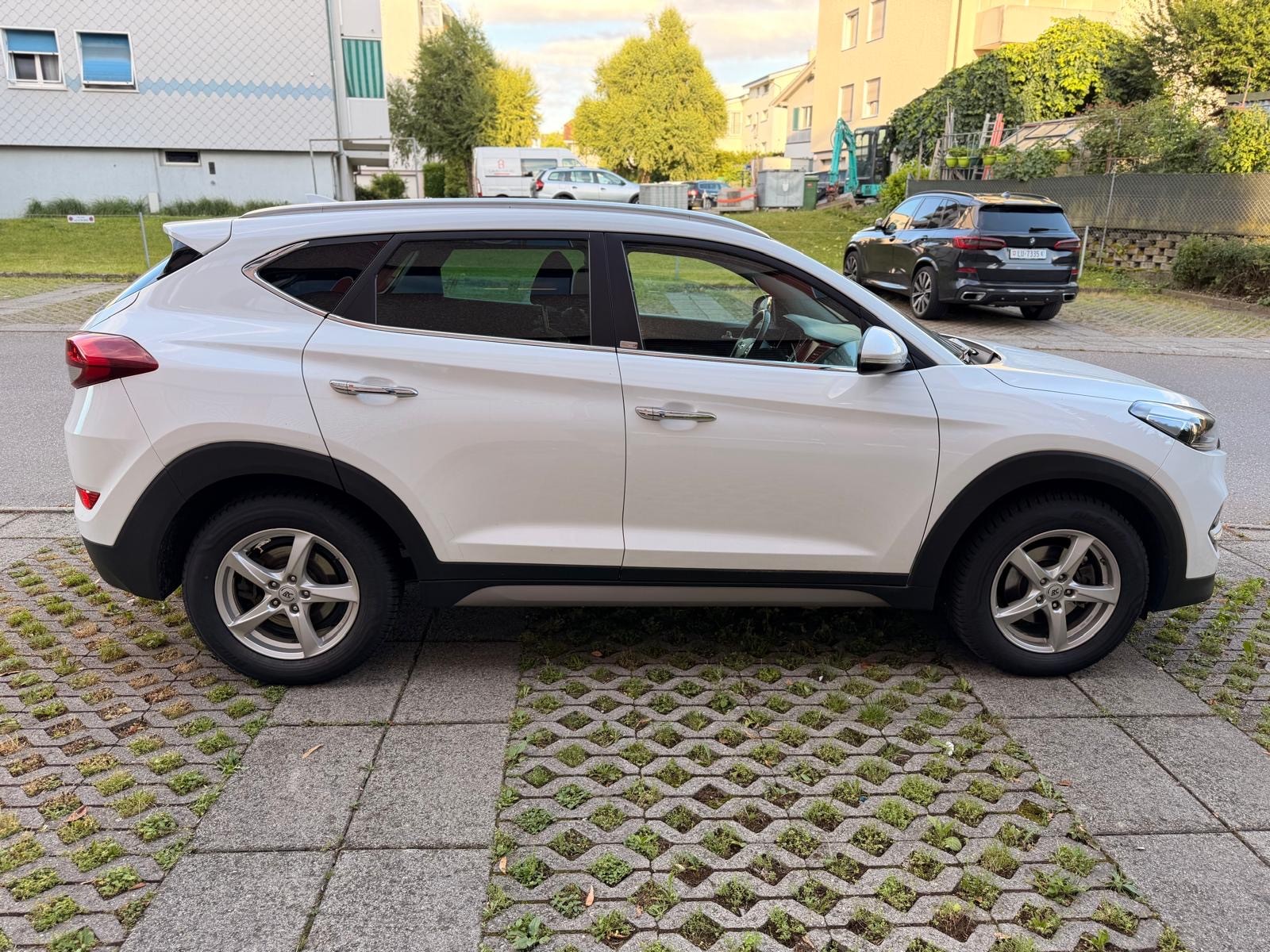 HYUNDAI Tucson 1.7 CRDI Origo 2WD DCT7-image-3