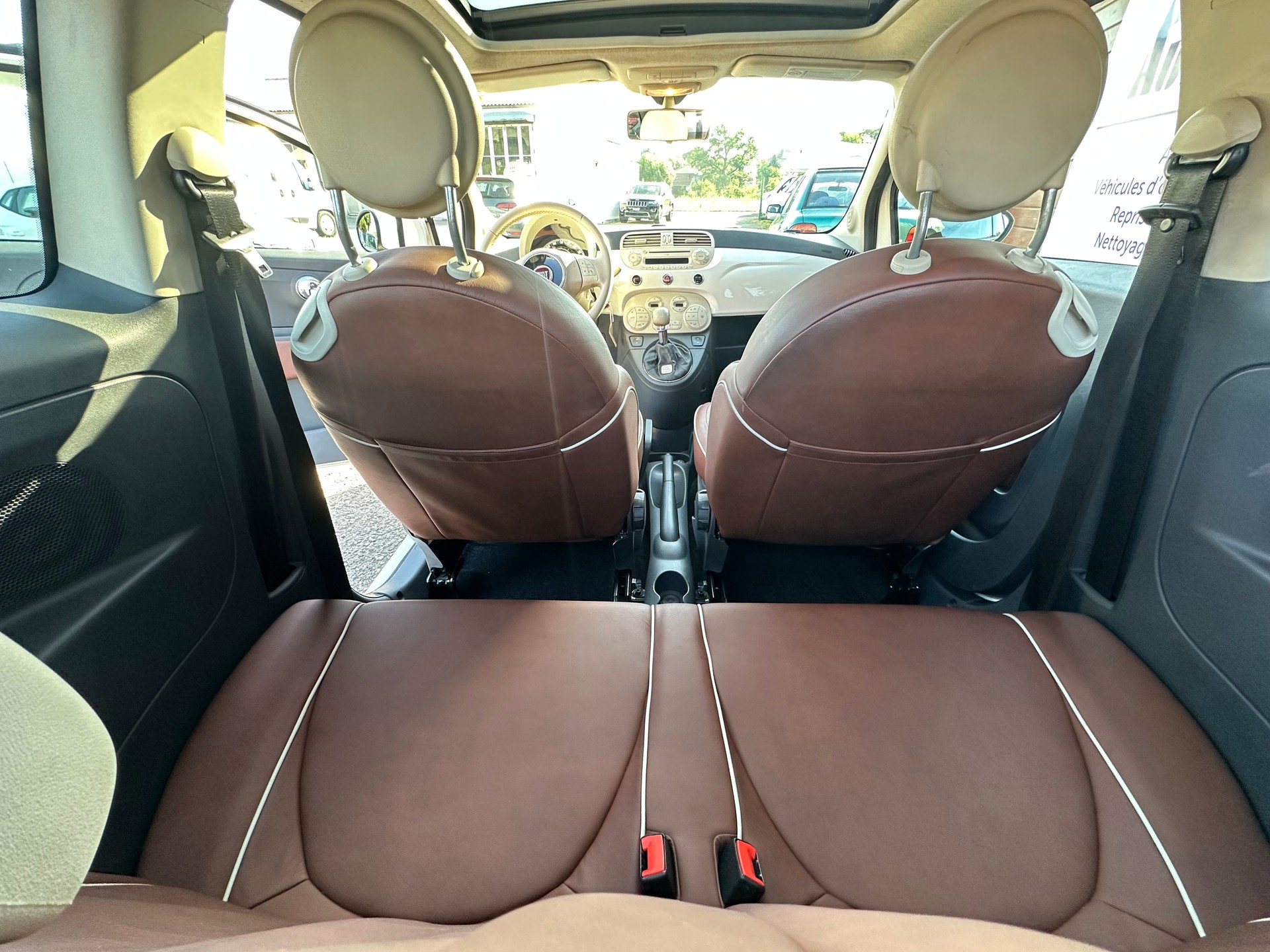 FIAT 500 1.4 16V Lounge-image-9