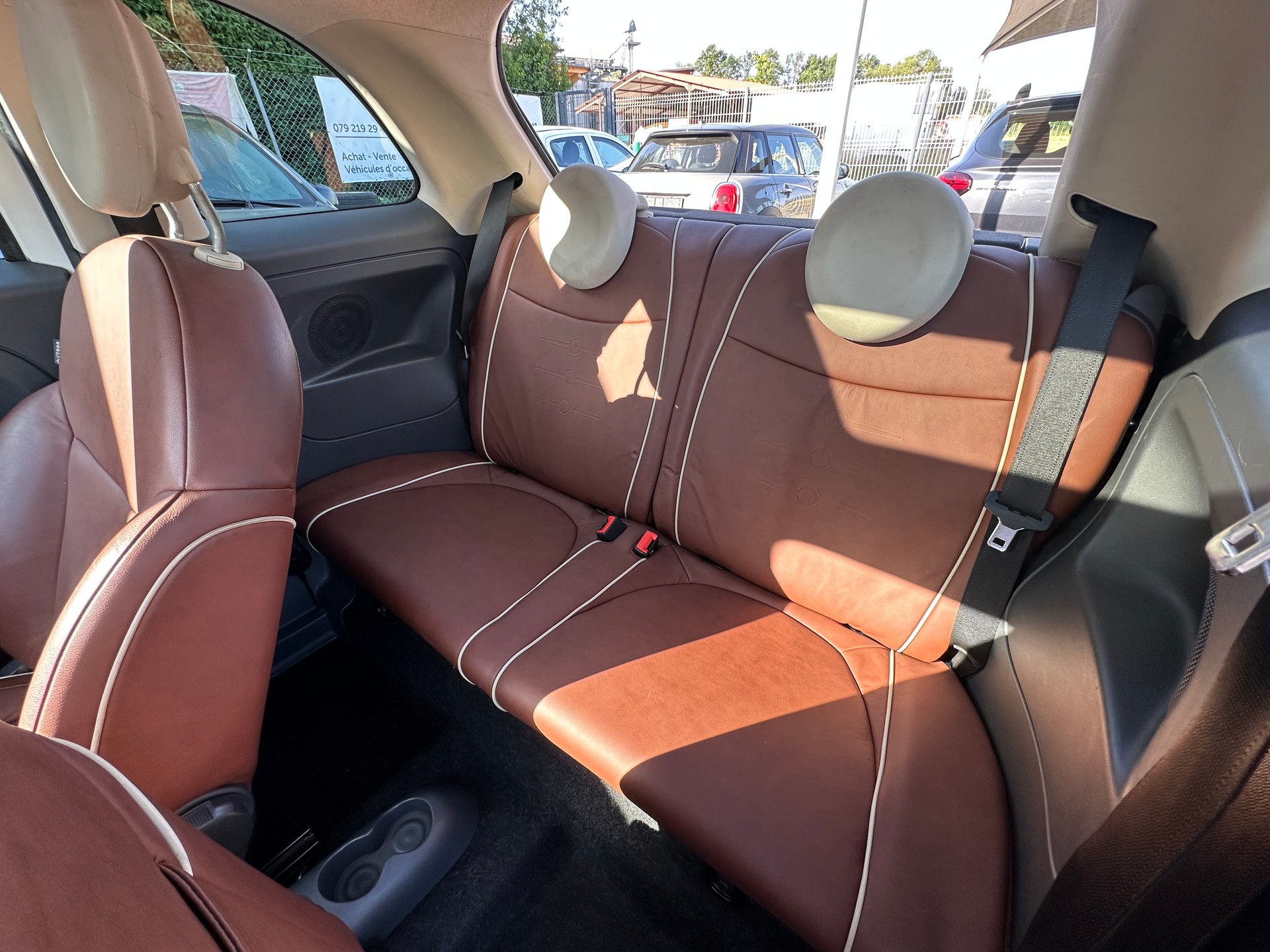 FIAT 500 1.4 16V Lounge-image-11
