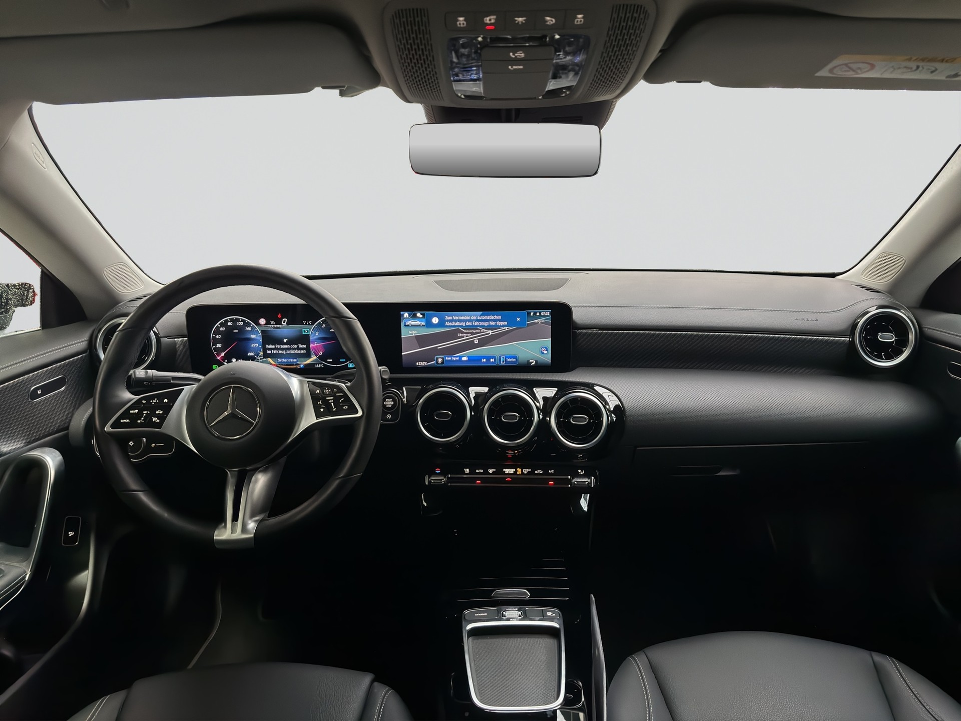 MERCEDES-BENZ CLA 180 7G-DCT Progressive-image-12