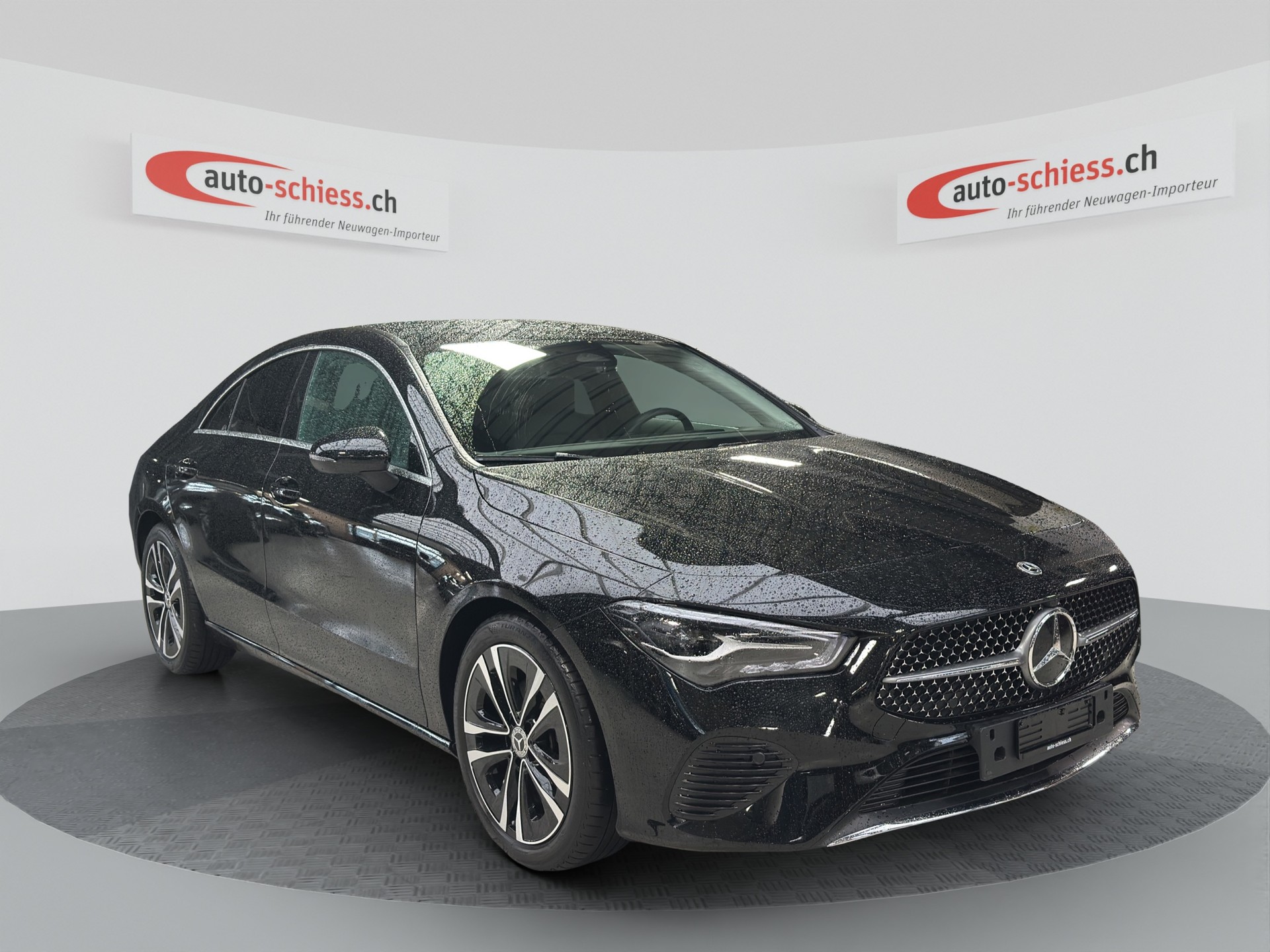 MERCEDES-BENZ CLA 180 7G-DCT Progressive-image-0