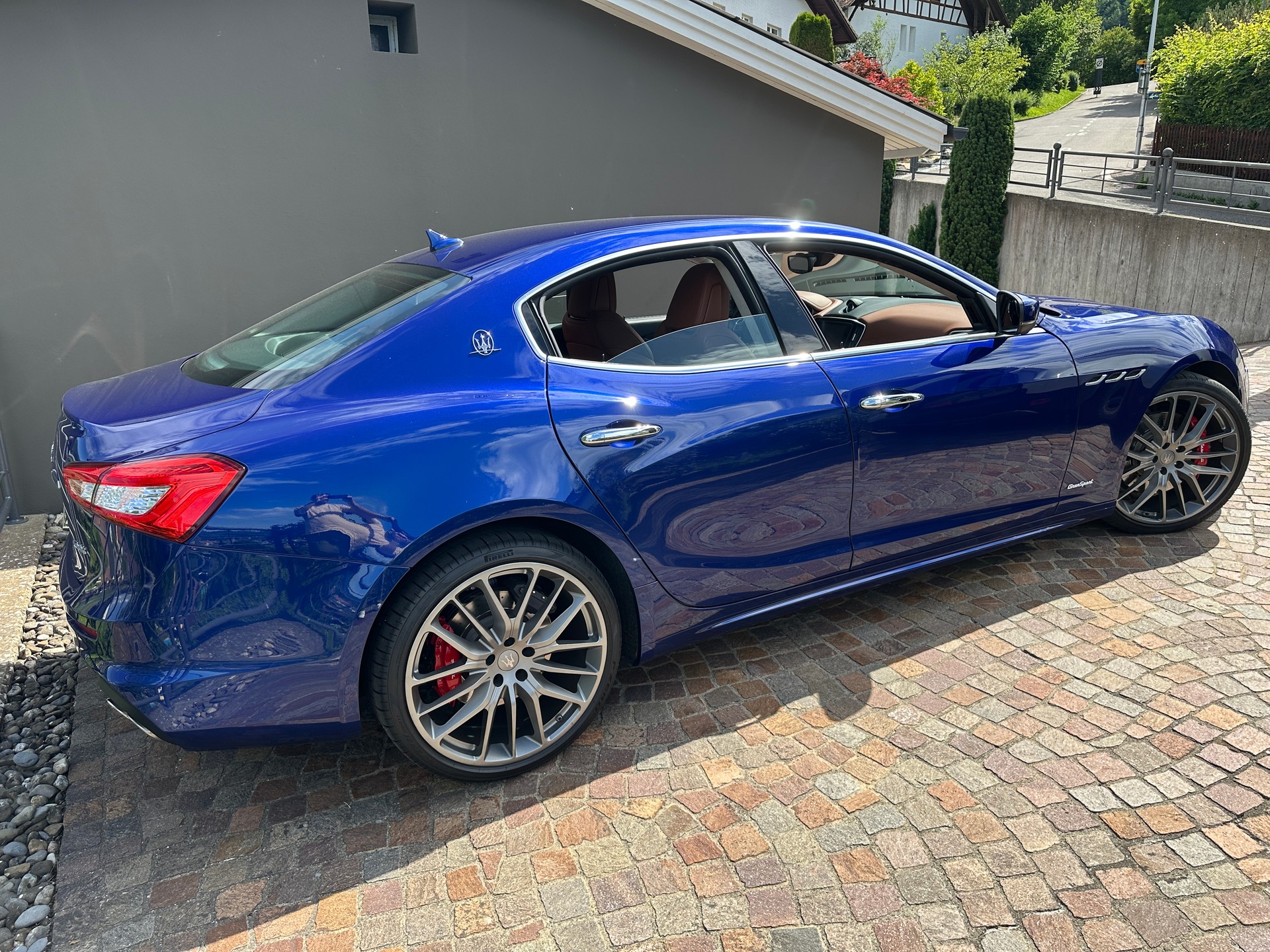 MASERATI Ghibli S Q4 3.0 GranSport Automatica-image-3