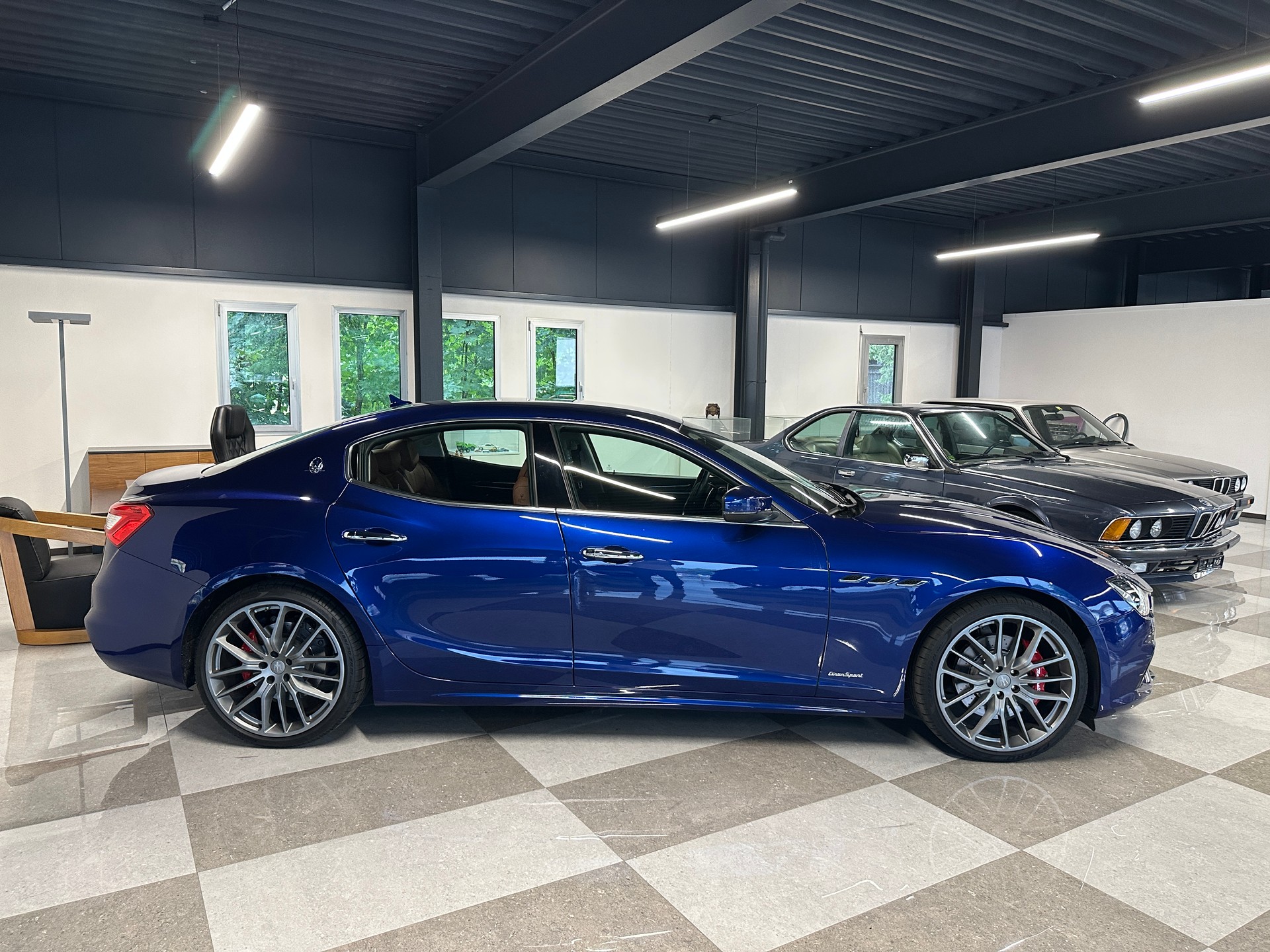 MASERATI Ghibli S Q4 3.0 GranSport Automatica-image-8