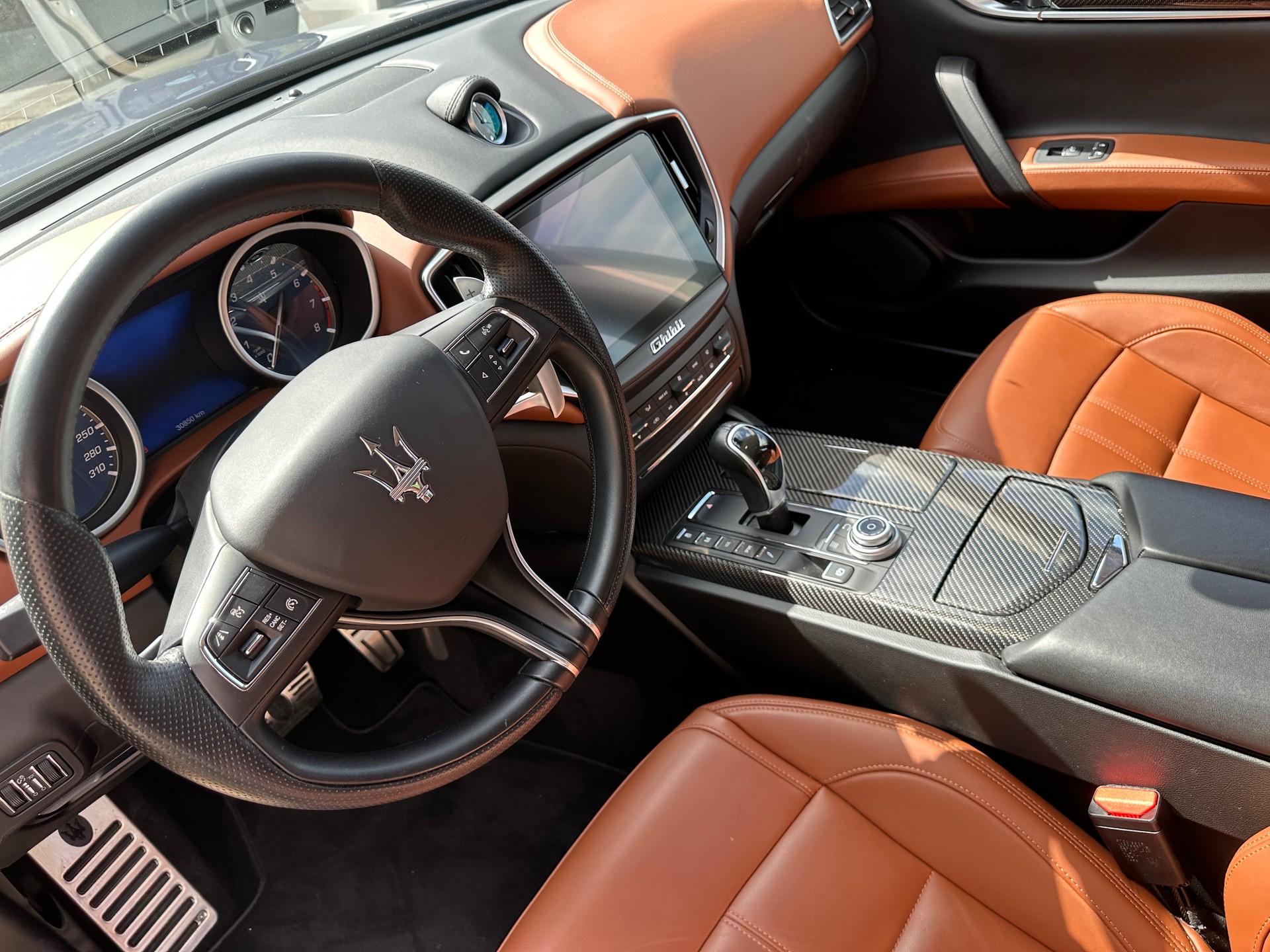 MASERATI Ghibli S Q4 3.0 GranSport Automatica-image-8