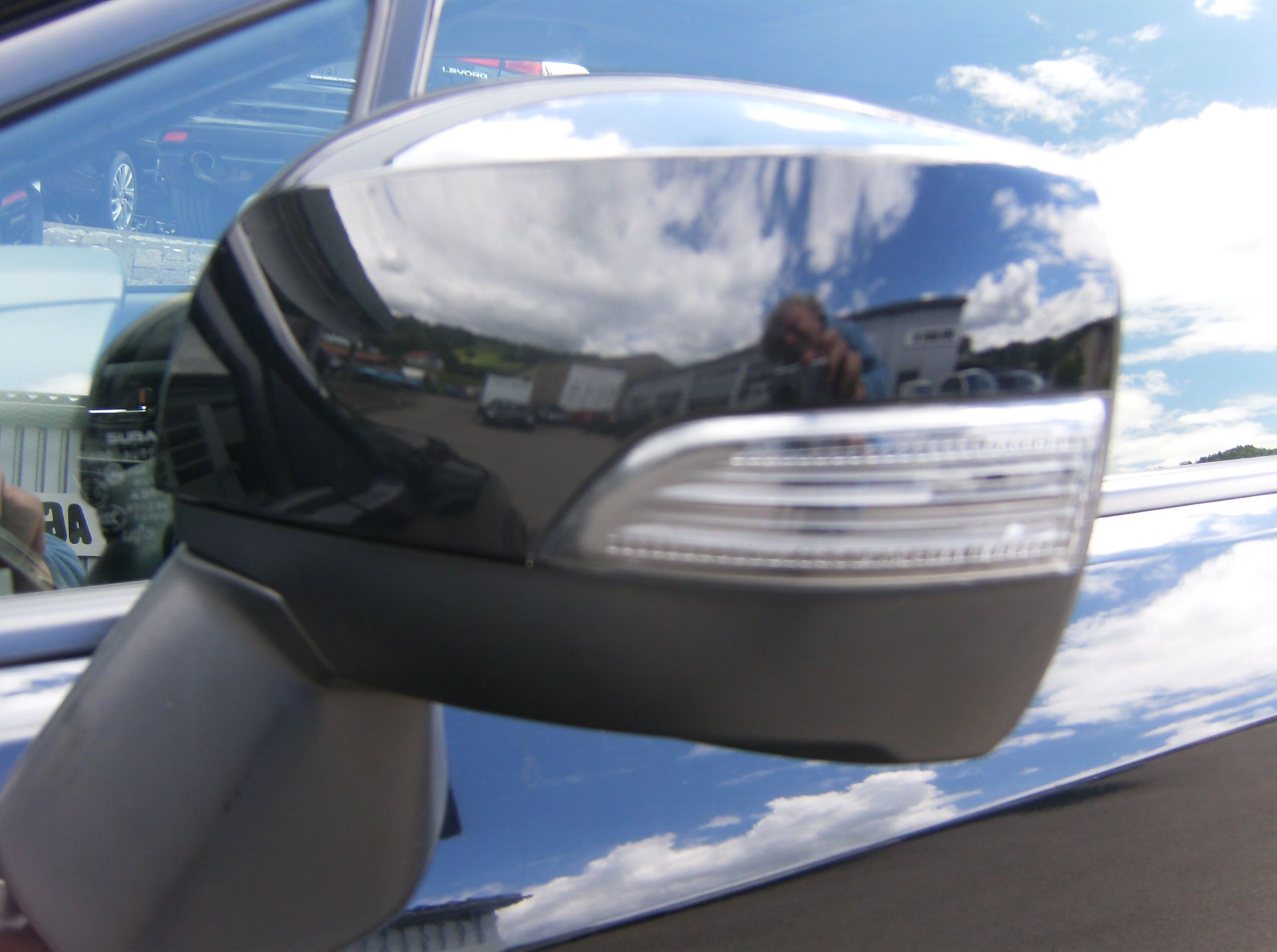 SUBARU XV 2.0D Swiss Three AWD-image-12