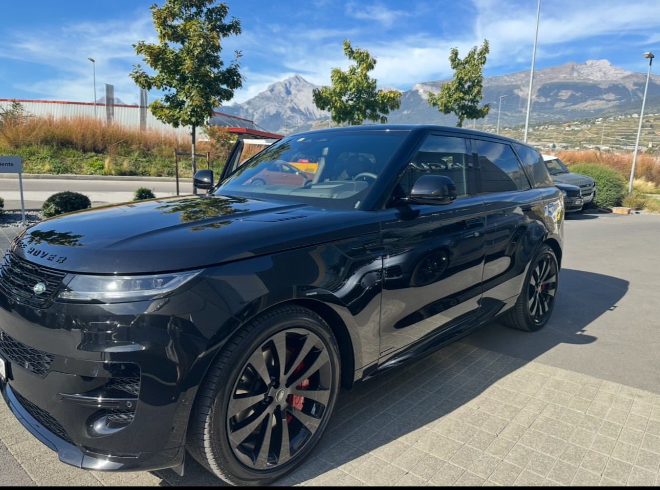 LAND ROVER 3.0 I6 P550e Autobiography-image-0