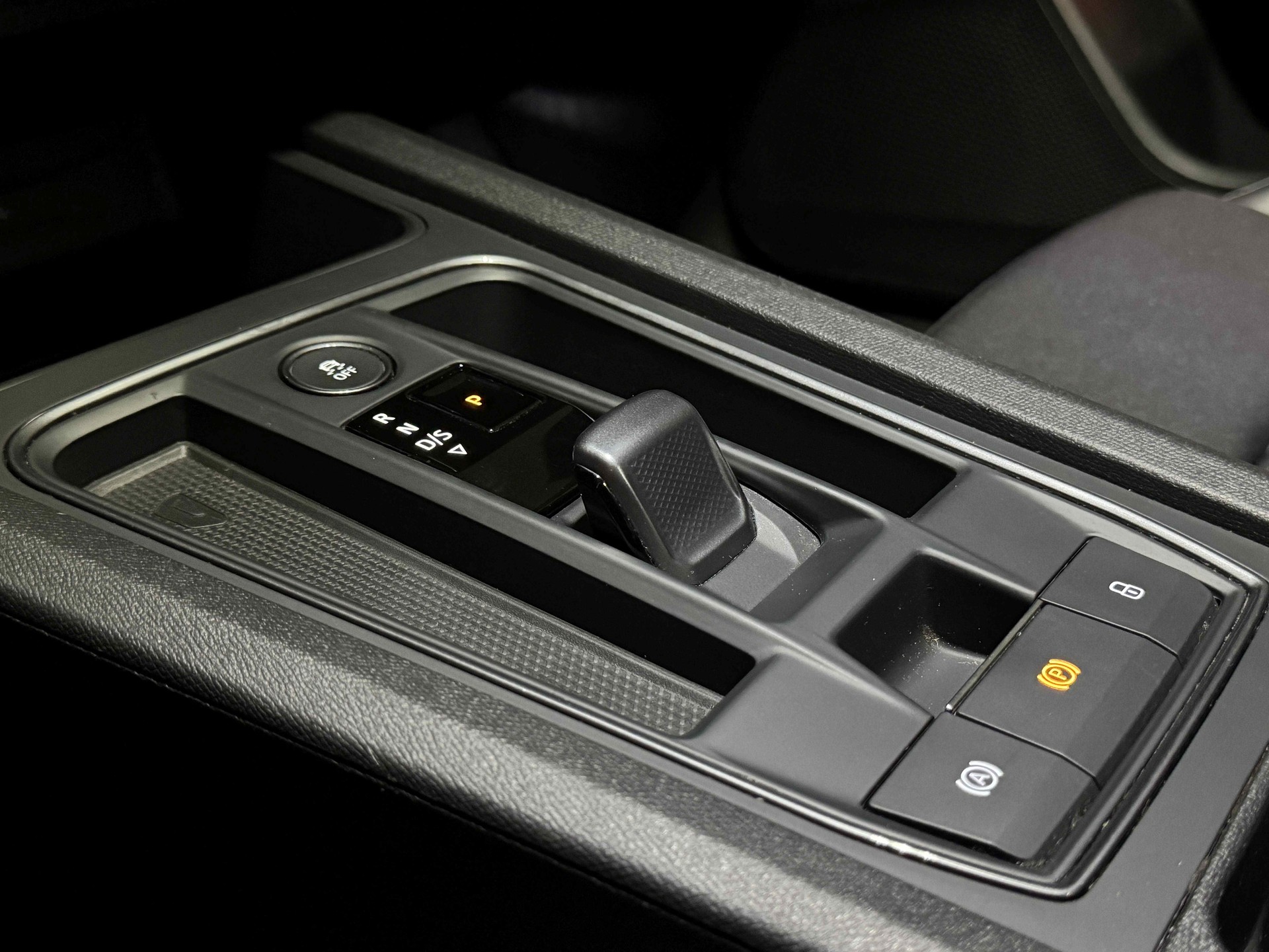 CUPRA Formentor 2.0TSI VZ 4Drive DSG-image-10