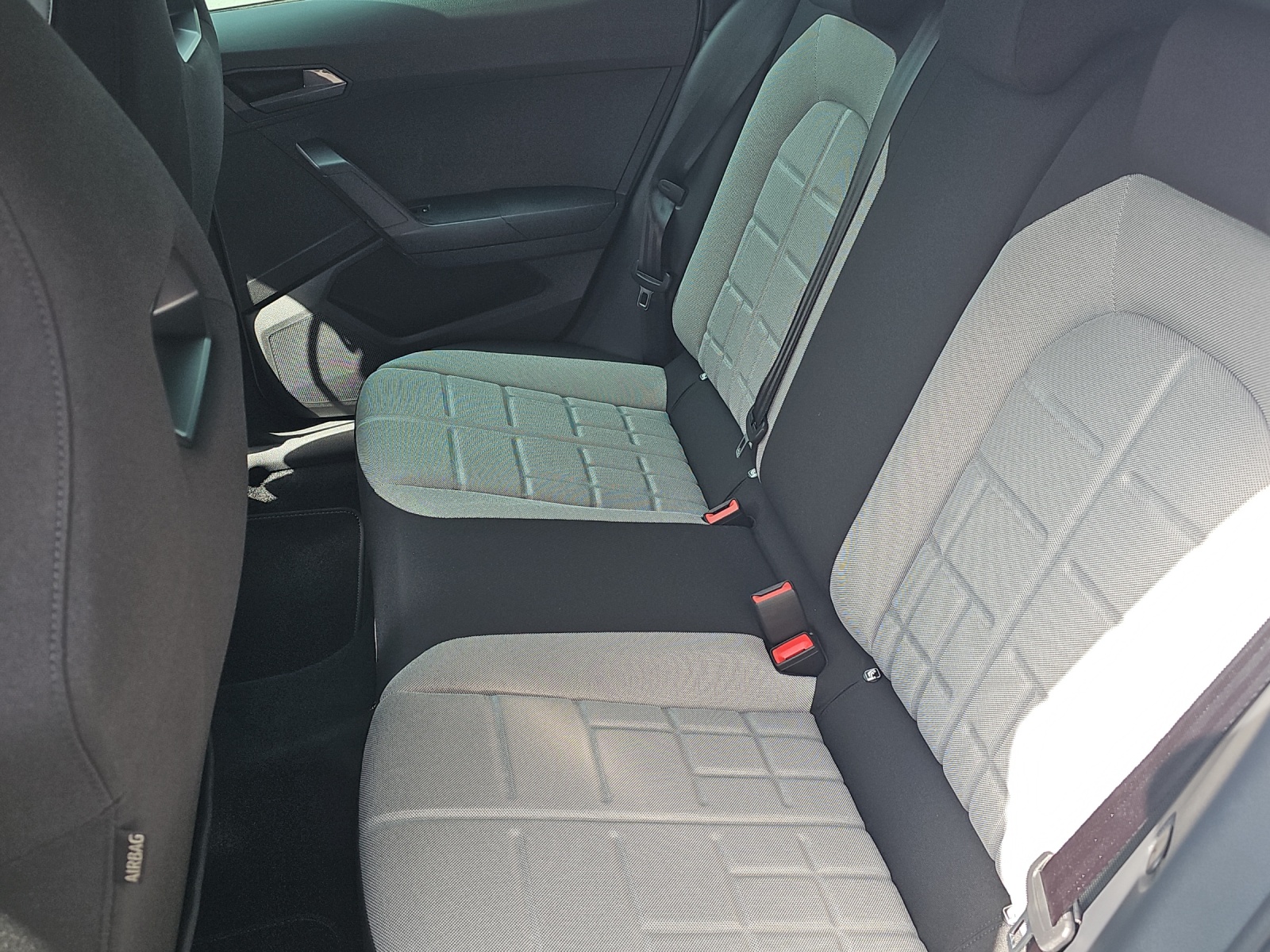 SEAT Ibiza 1.0 EcoTSI Move FR DSG-image-12