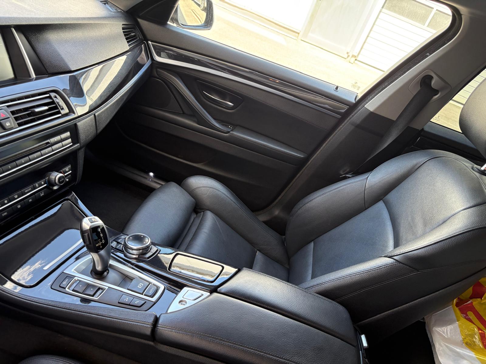 BMW 520d xDrive Modern Line Steptronic Facelift-image-8