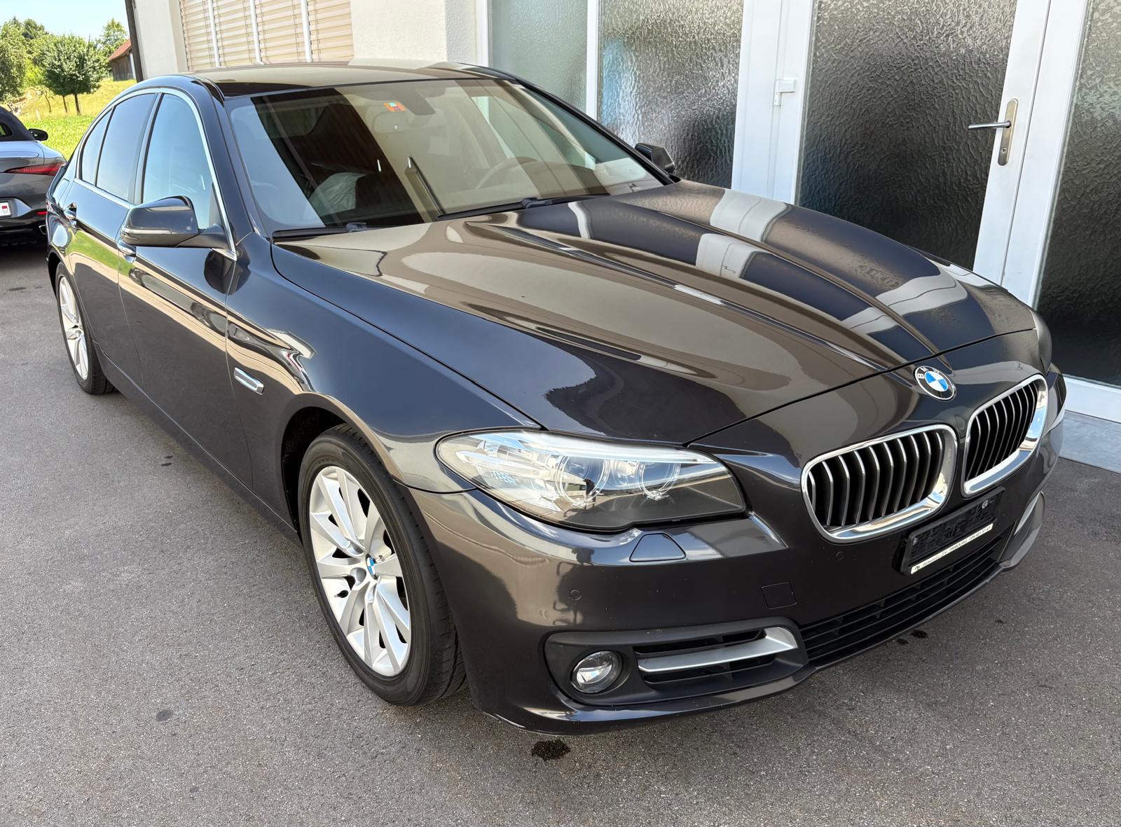 BMW 520d xDrive Modern Line Steptronic Facelift-image-3