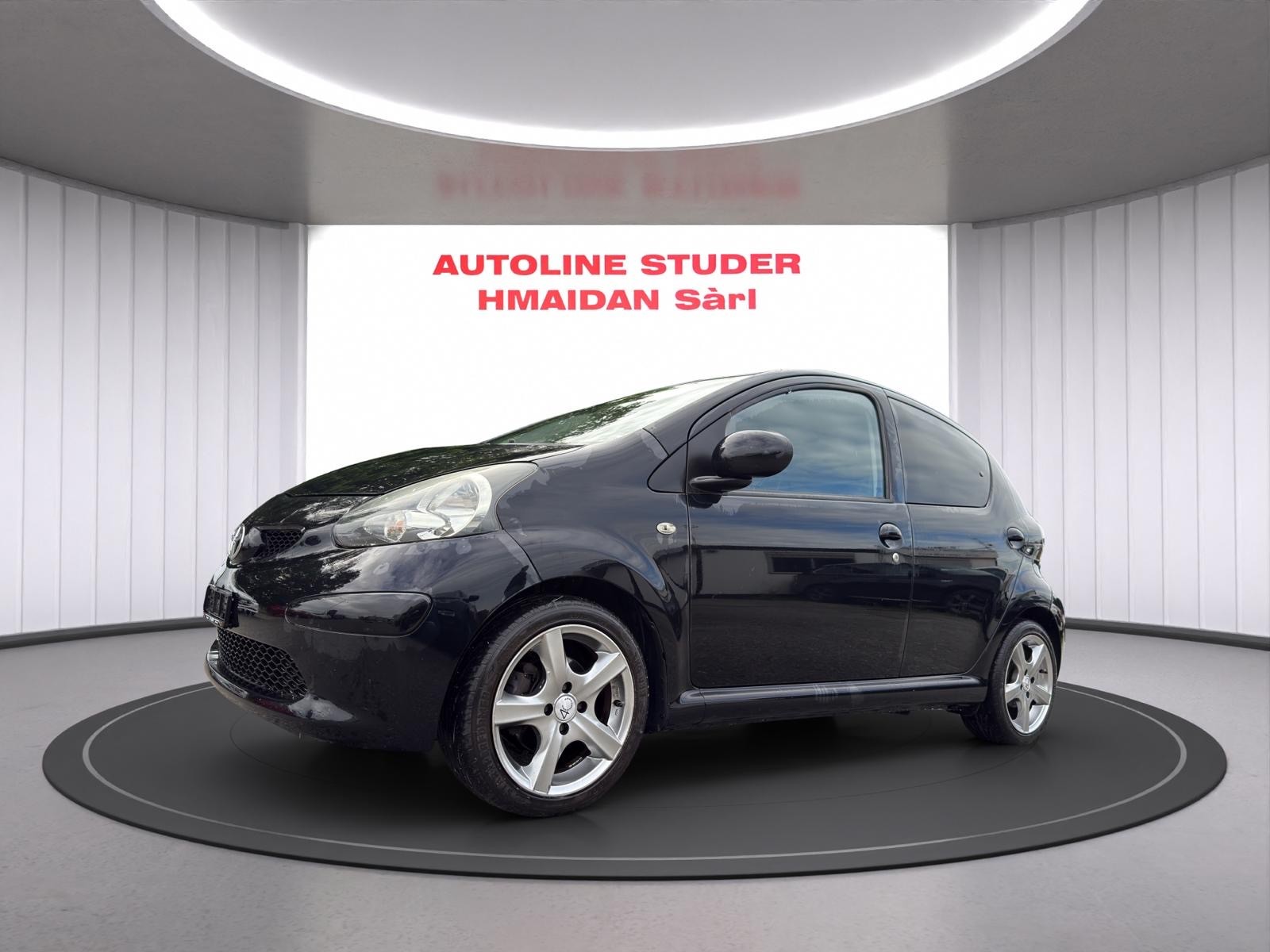 TOYOTA Aygo 1.0 Linea Luna Cool-image-0