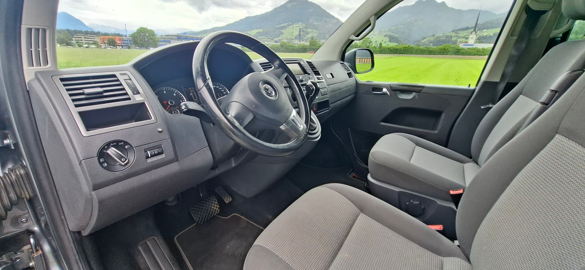 VW T5 Multivan 2.0 TDI Comfortline 4Motion DSG-image-4