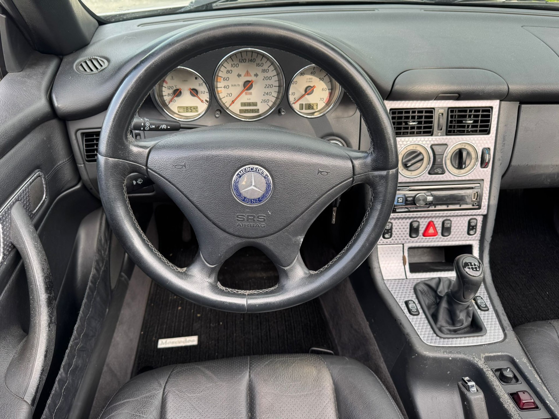 MERCEDES-BENZ SLK 200 Kompressor-image-10