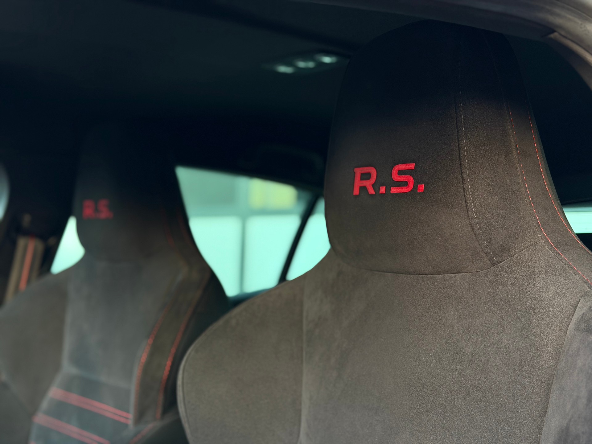 RENAULT Mégane RS 280 EDC-image-23