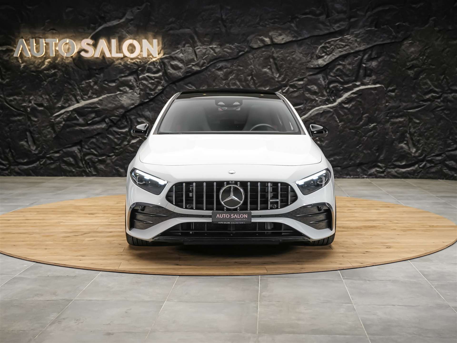 MERCEDES-BENZ A 35 AMG 4matic *Panorama*20" Felgen*Multibeam LED*-image-7