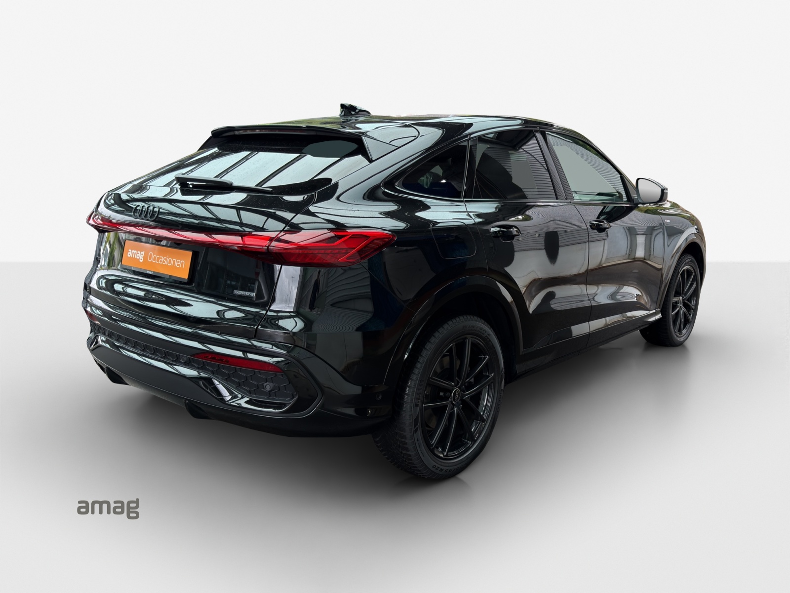 AUDI Q5 Sportback TDI quattro 150 kW S-tronic-image-4