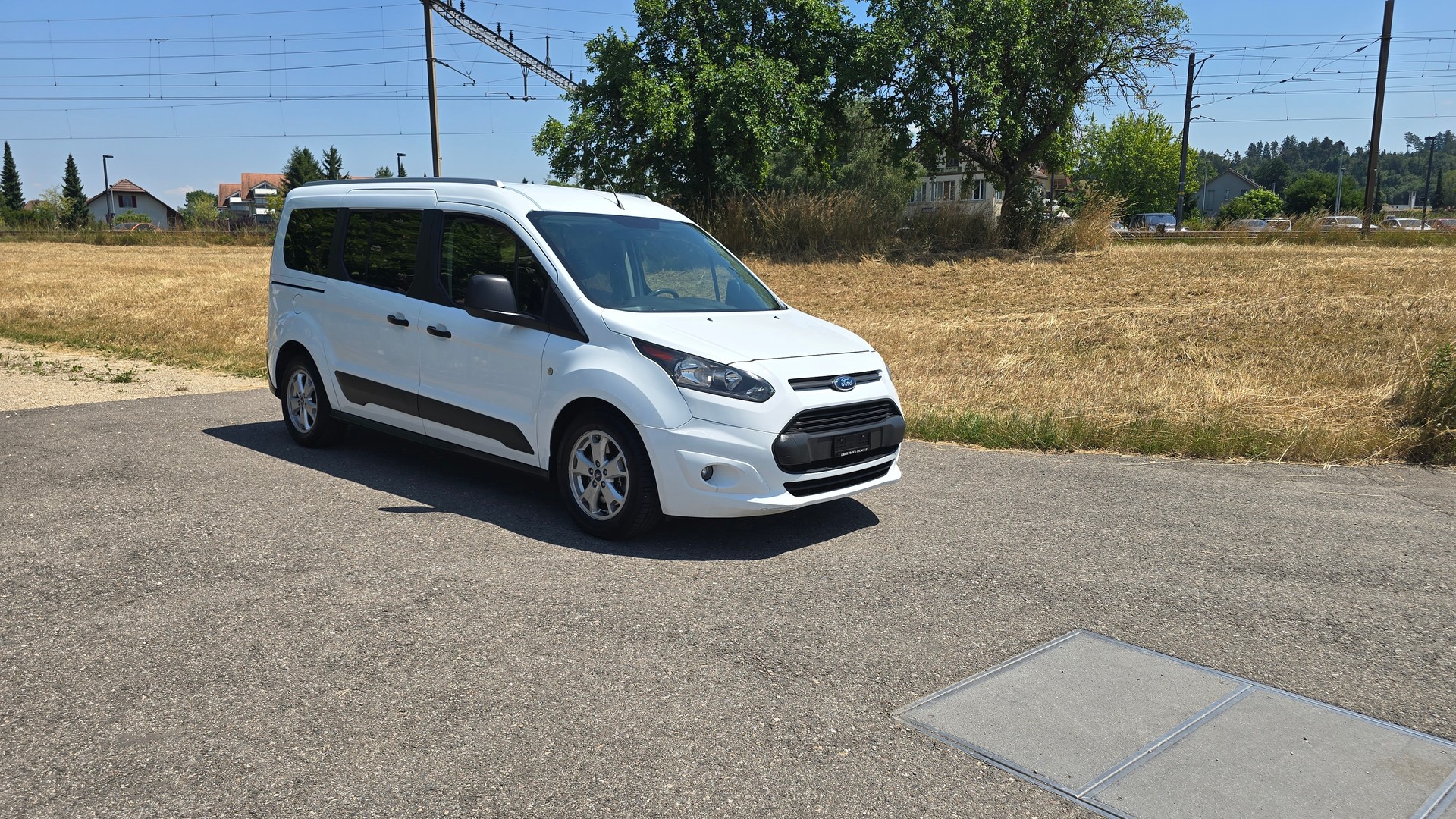 FORD Grand Tourneo Connect 1.5 TDCi Ambiente-image-5