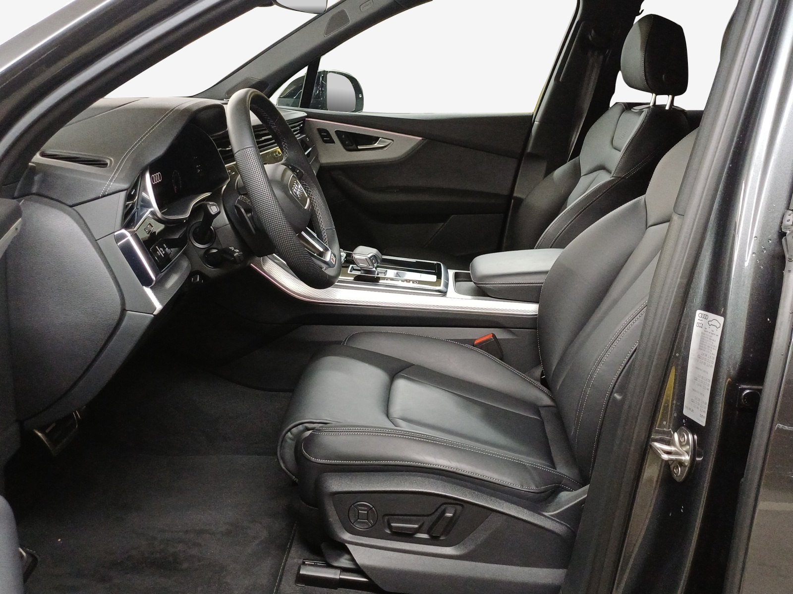 AUDI Q7 SUV TFSI quattro 250 kW S line tiptronic-image-7