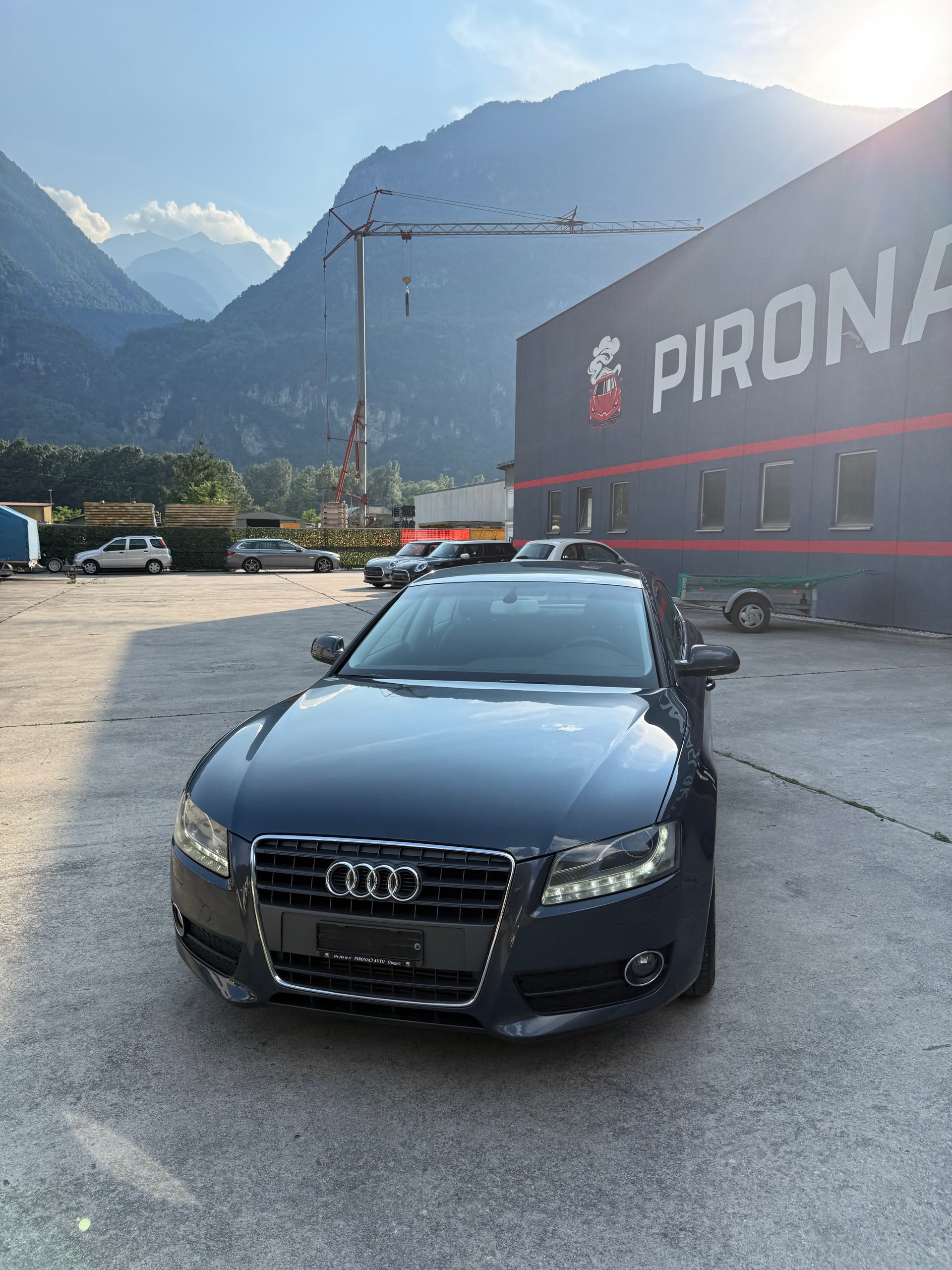 AUDI A5 Sportback 2.0 TDI-image-2