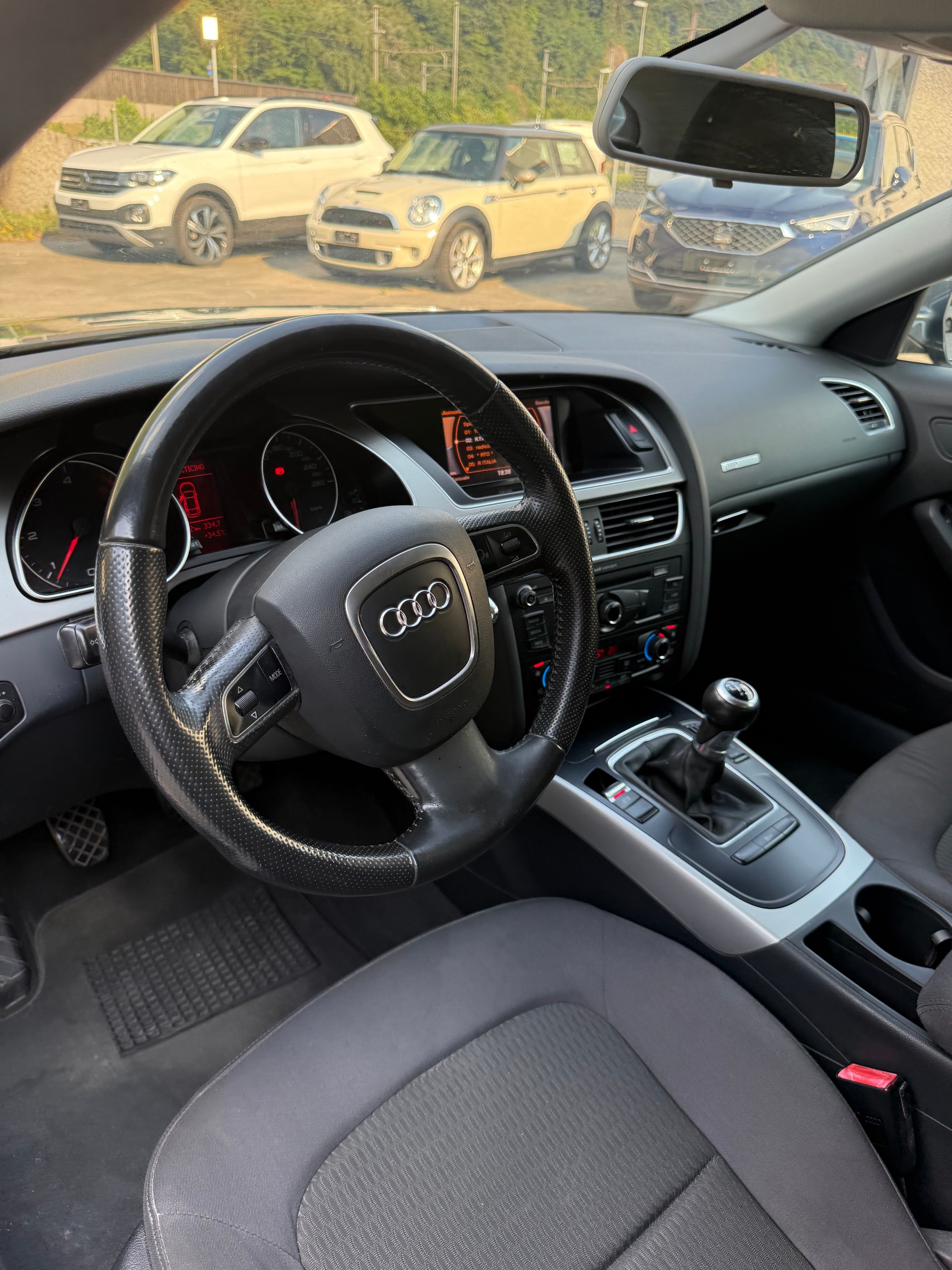AUDI A5 Sportback 2.0 TDI-image-7