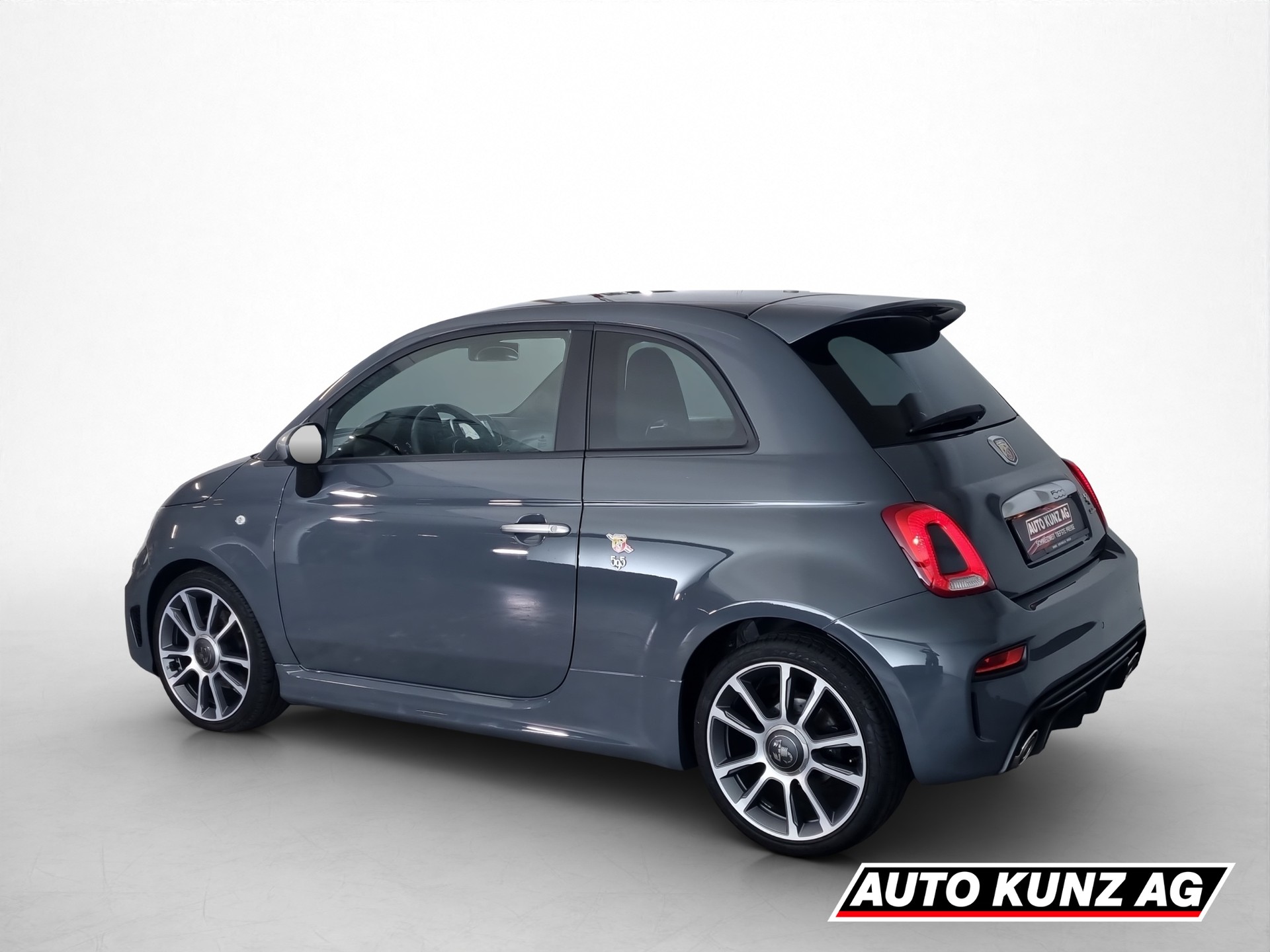 FIAT 595 Abarth 1.4 T-Jet 165 Turismo-image-3