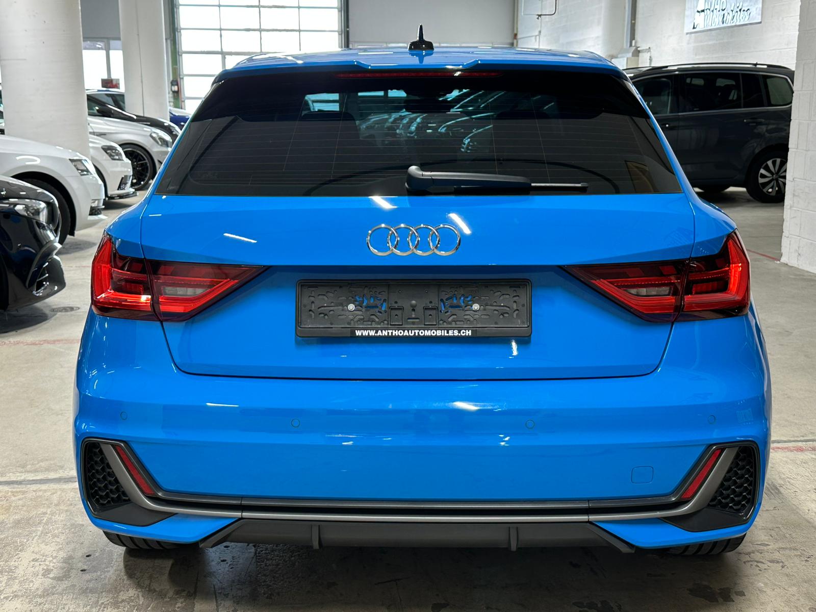 AUDI A1 Sportback 35 TFSI S Line S-tronic-image-5