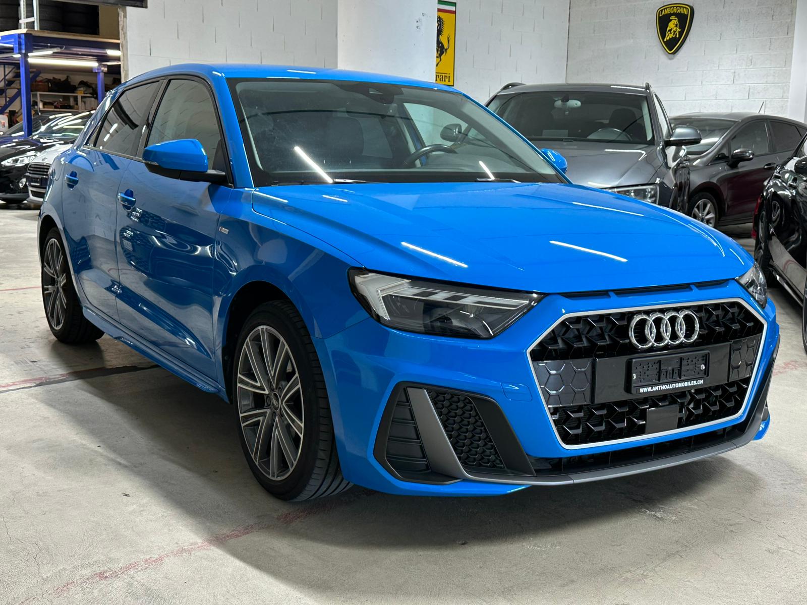 AUDI A1 Sportback 35 TFSI S Line S-tronic-image-1