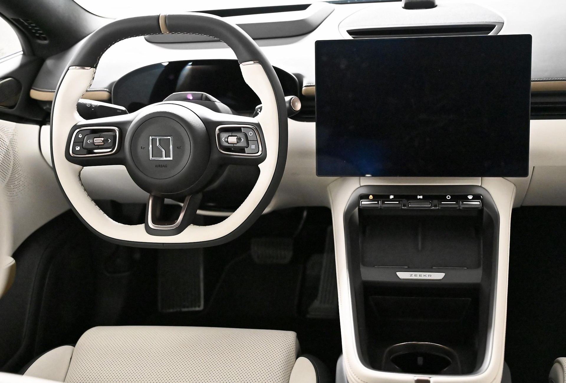 ZEEKR 7GT Privilege AWD-image-4