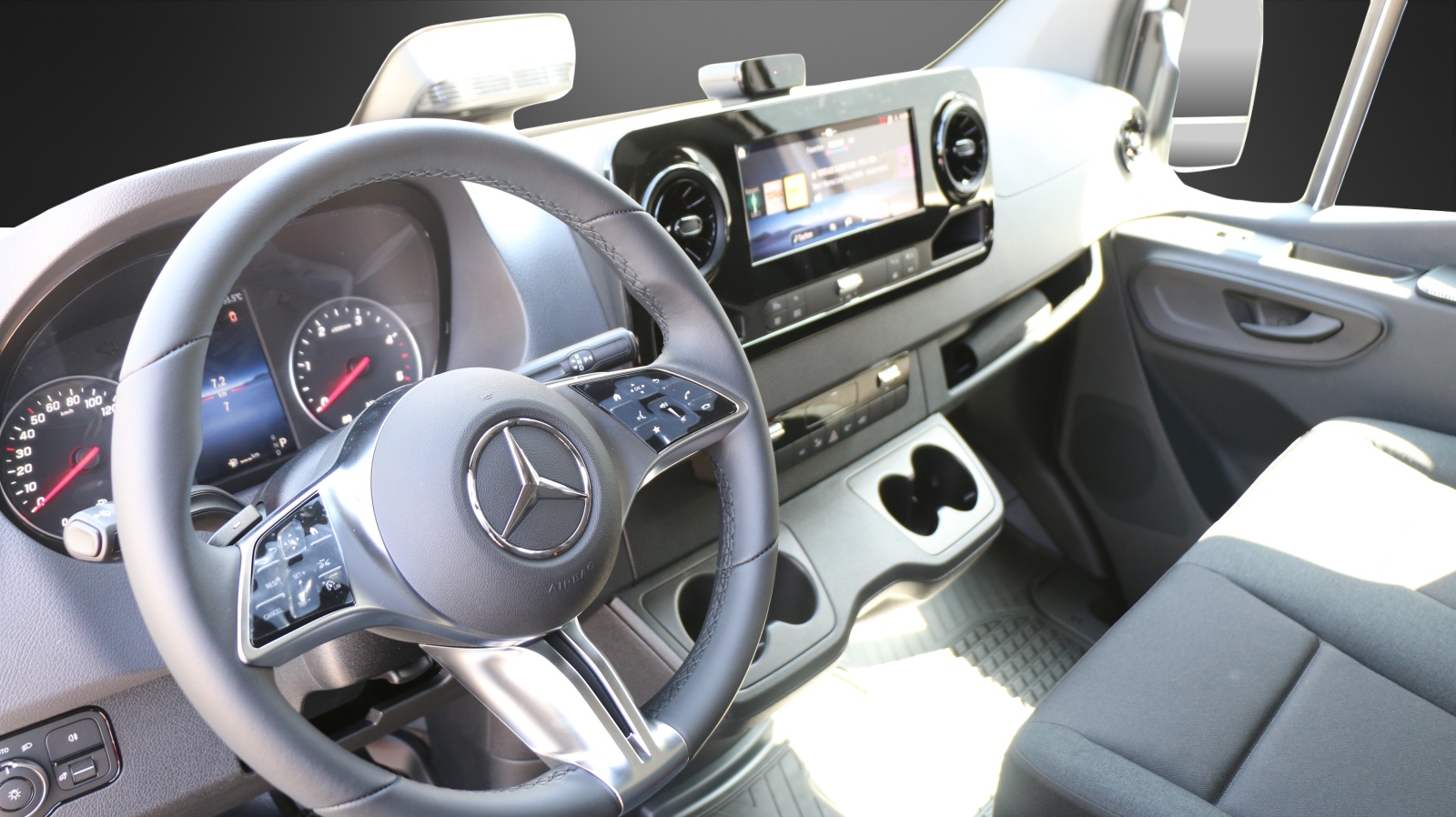MERCEDES-BENZ Sprinter 319 CDI Pro KA 3665 WORKER 4X4-image-4