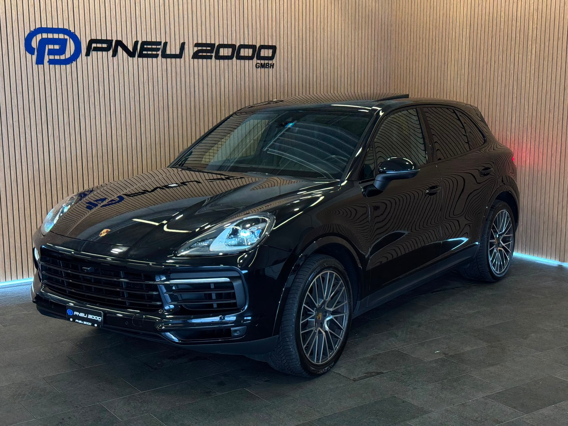 PORSCHE Cayenne S-image-0
