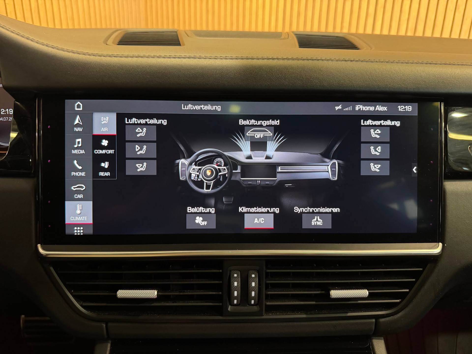 PORSCHE Cayenne S-image-14