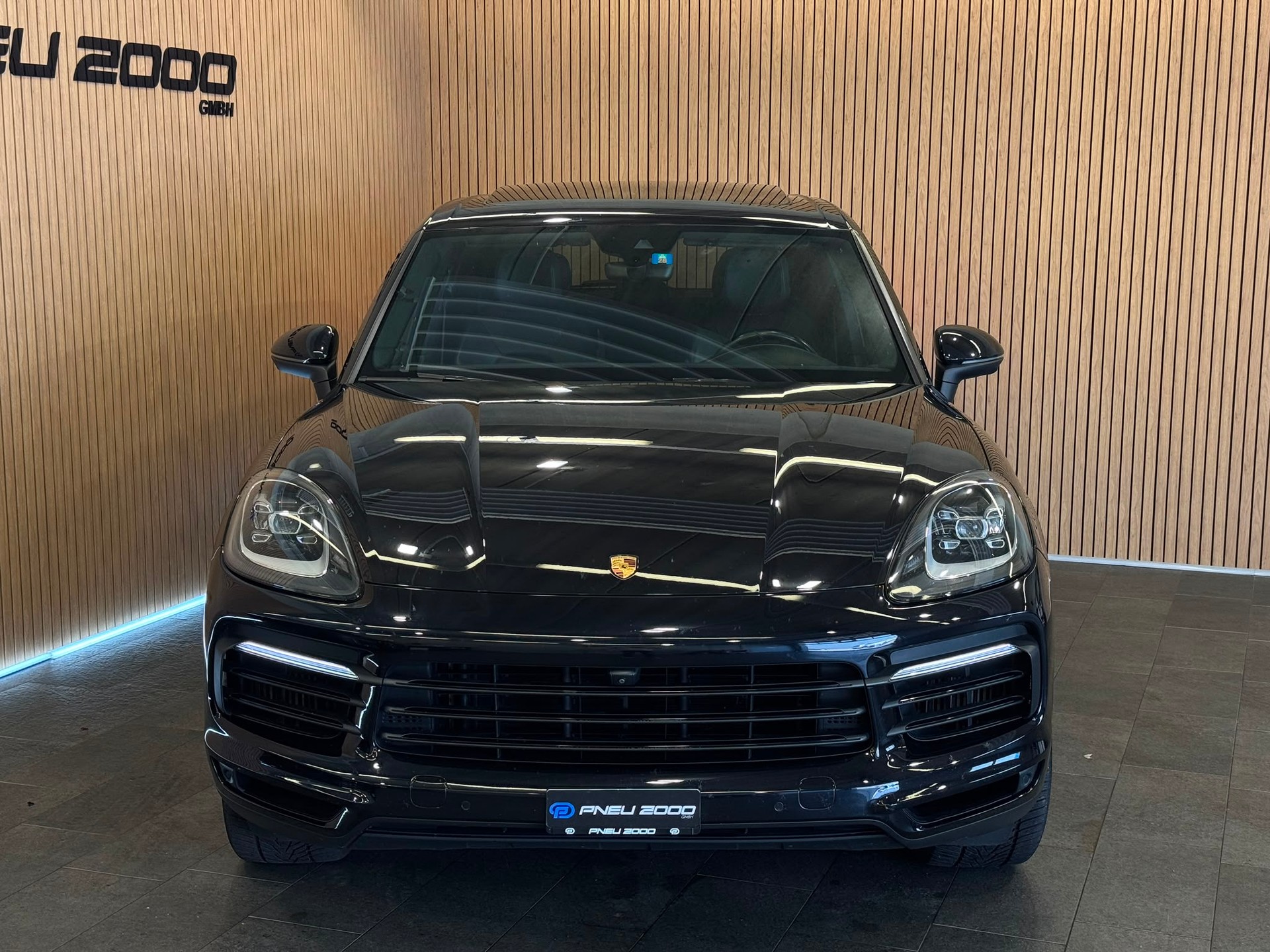 PORSCHE Cayenne S-image-1