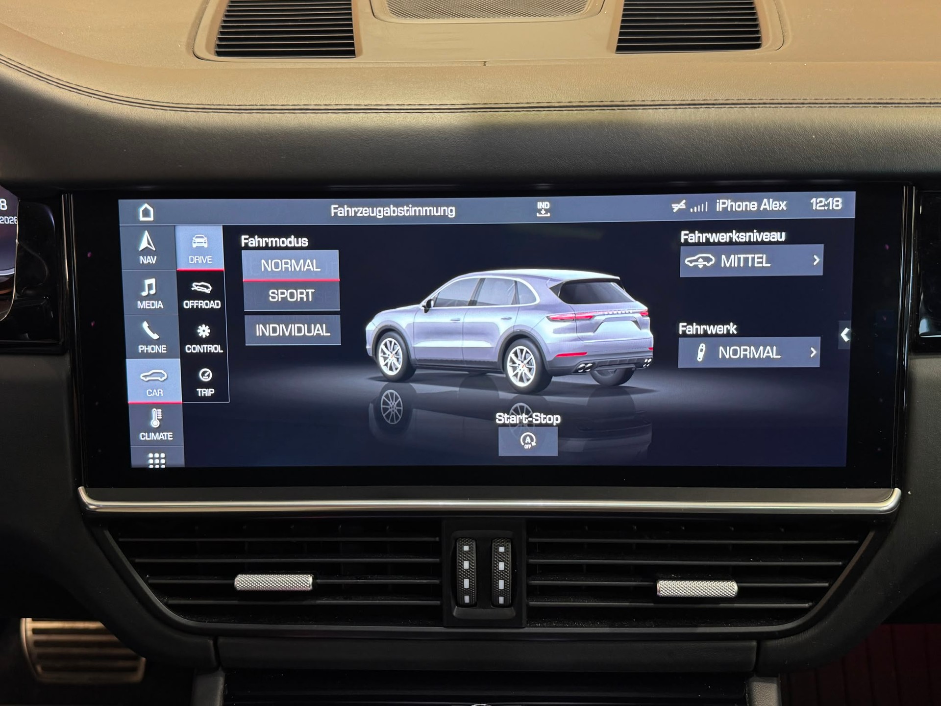 PORSCHE Cayenne S-image-12