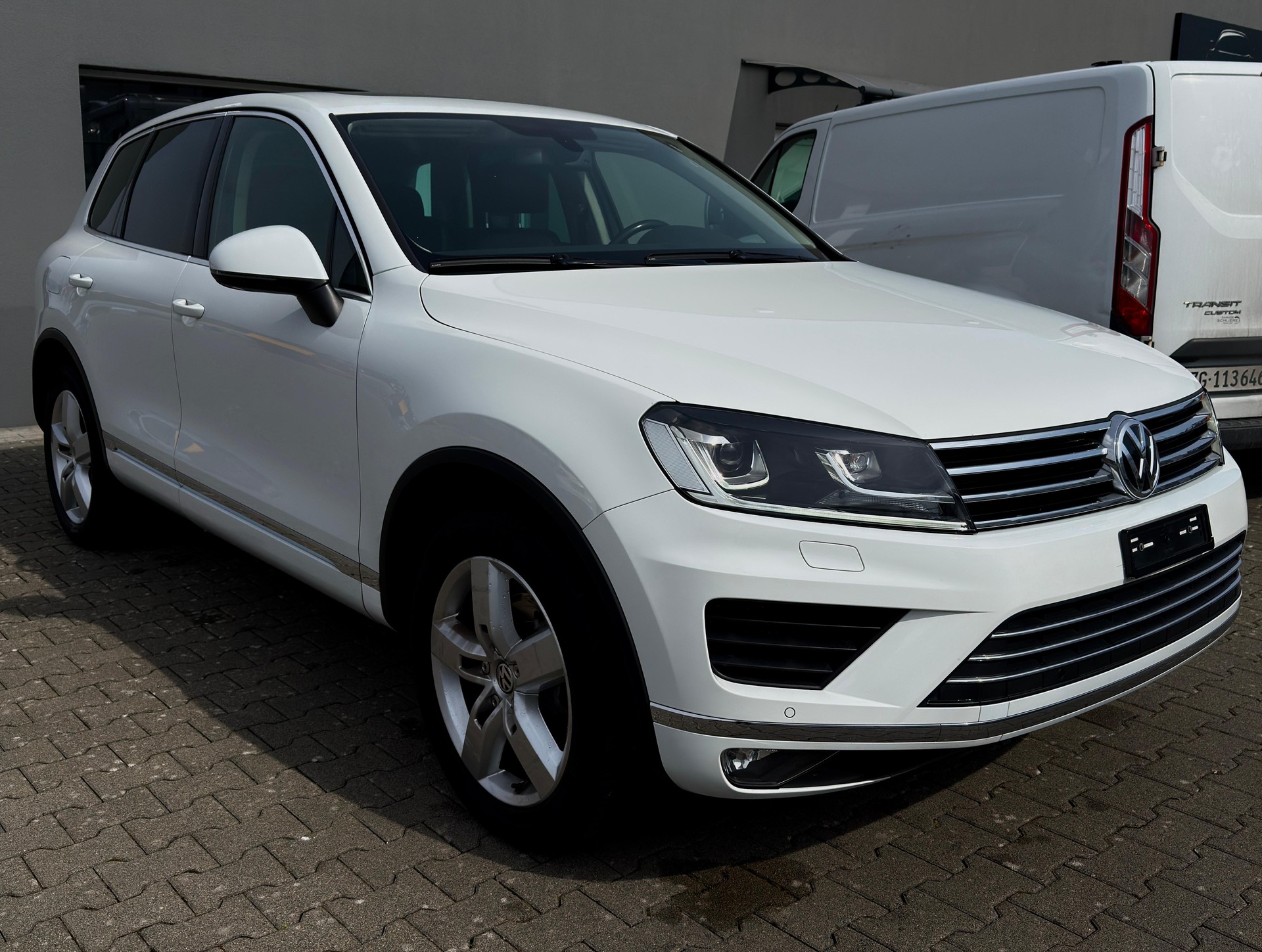 VW Touareg 3.0 TDI BlueMotion Technology Tiptronic-showroom-element-3