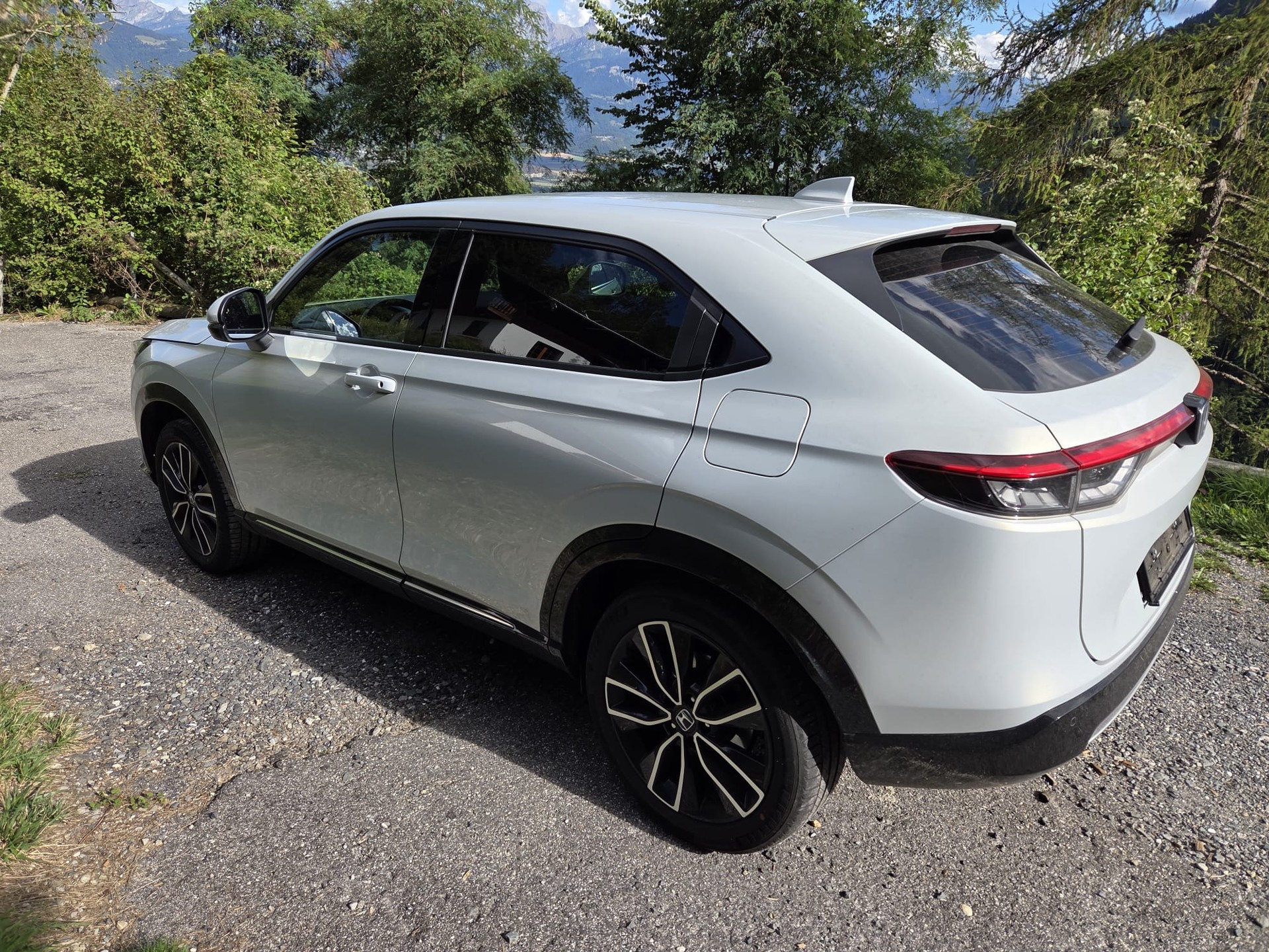 HONDA 1.5 i-MMD Advance-image-1