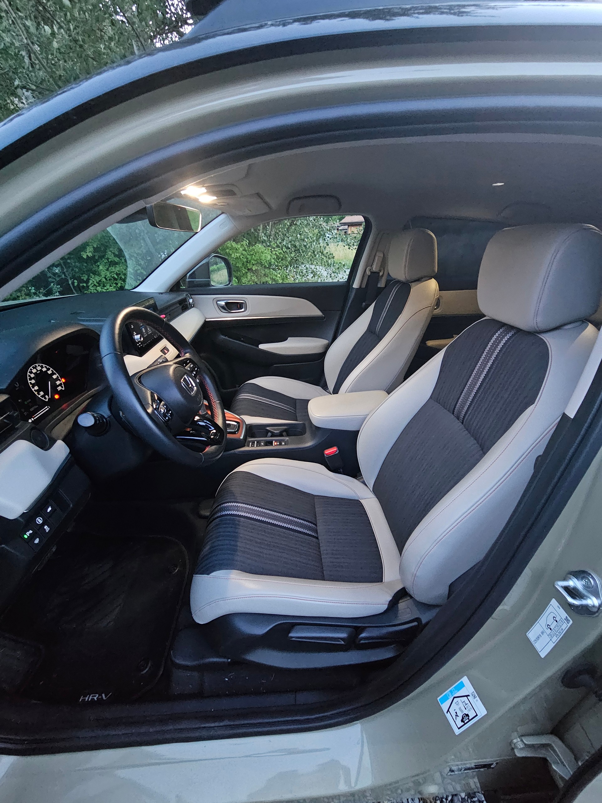HONDA 1.5 i-MMD Advance Style-image-4