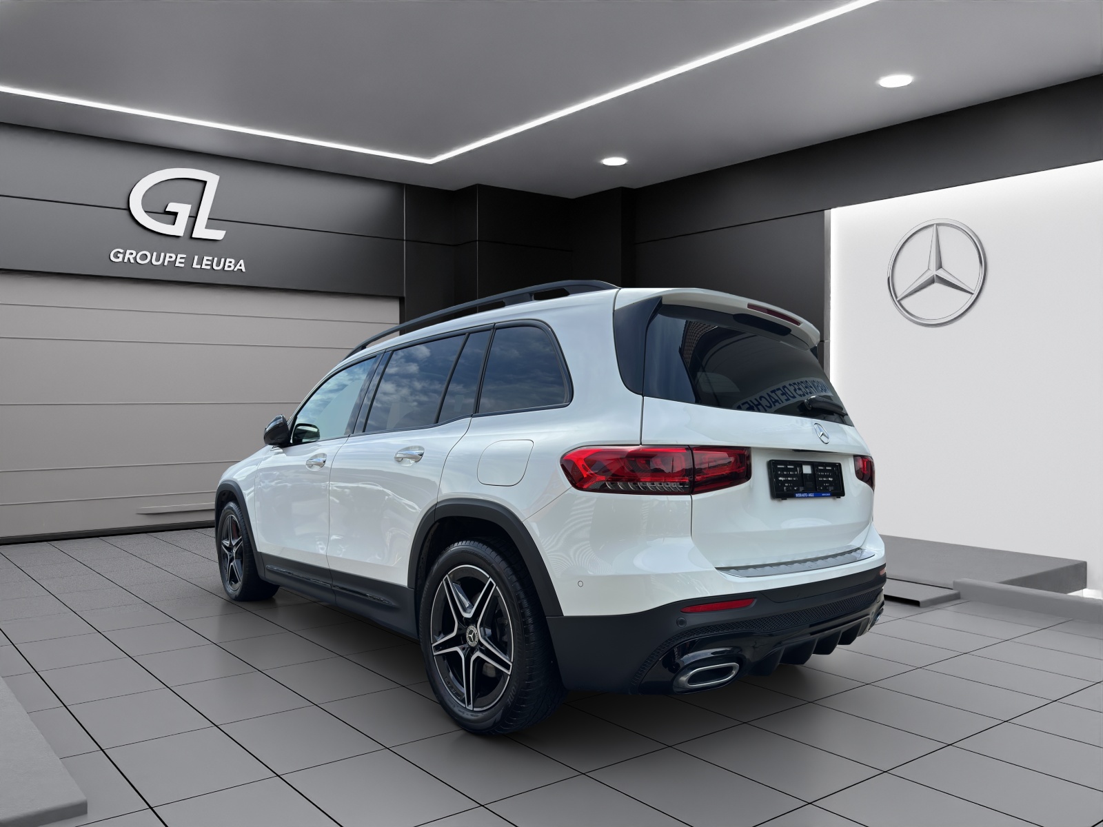 Image MERCEDES-BENZ GLB-220 GLB 220 d AMG Line 4 MAT.